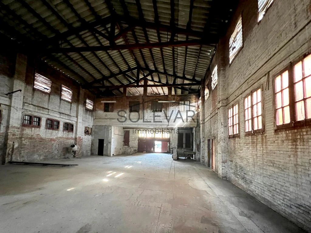 ALMACÉN INDUSTRIAL EN LA POBLA DE SEGUR