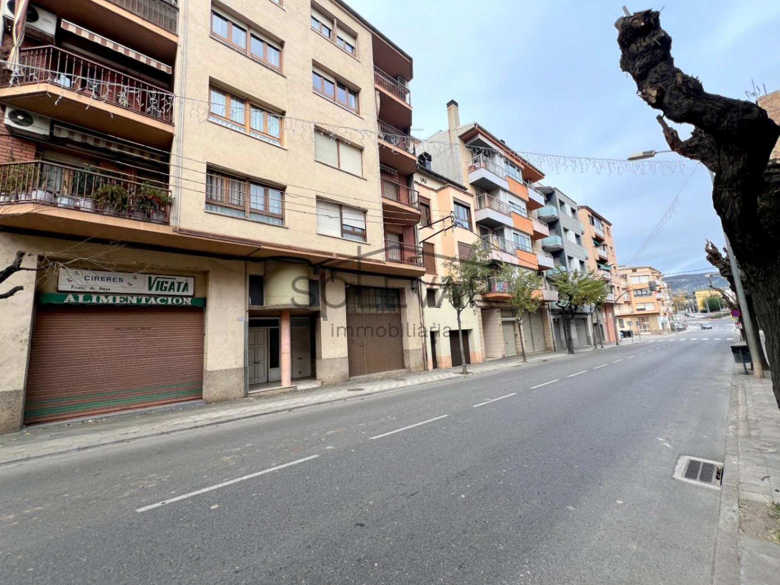 GRAN LOCAL COMERCIAL EN TREMP