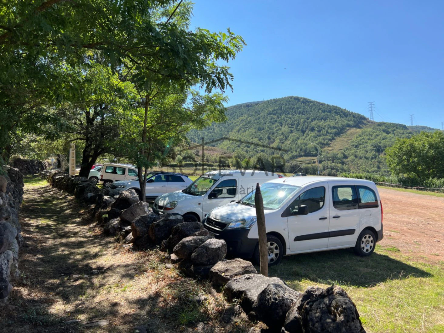MAGNÍFICO TERRENO URBANO EN LA POBLETA DE BELLVEI