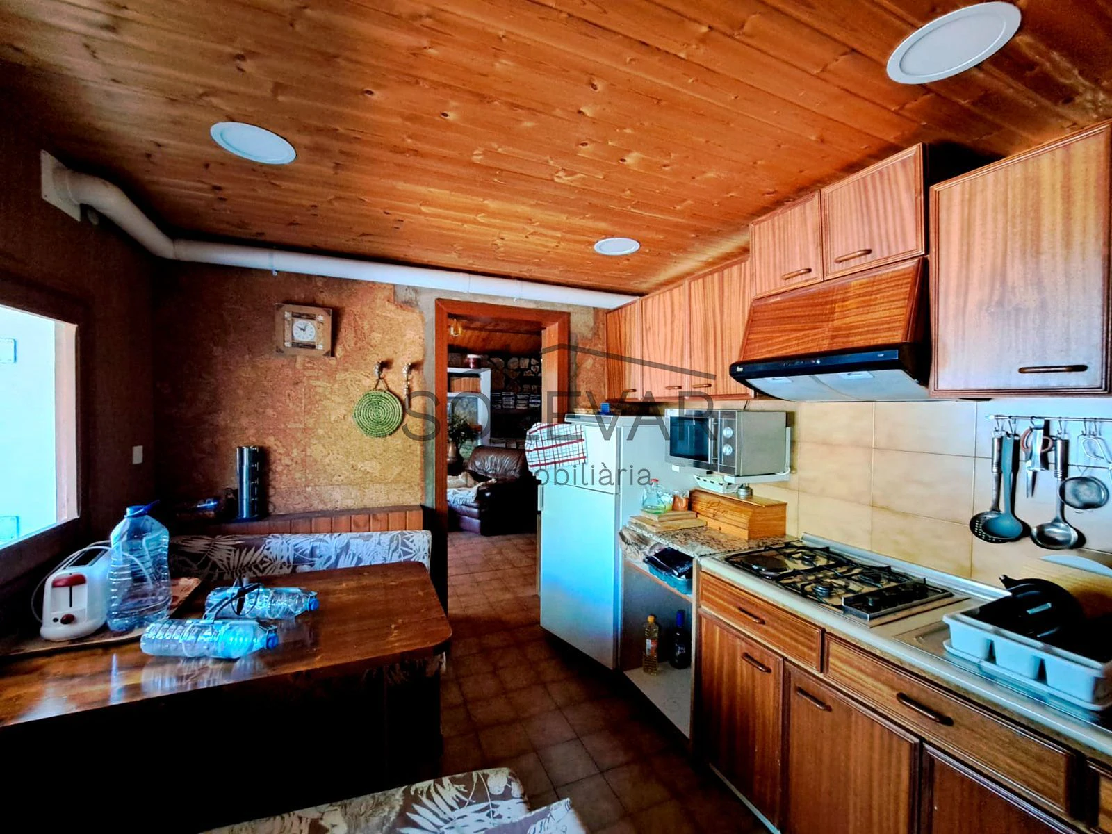 CASA EN VENTA EN LLIMIANA FRENTE AL PANTANO