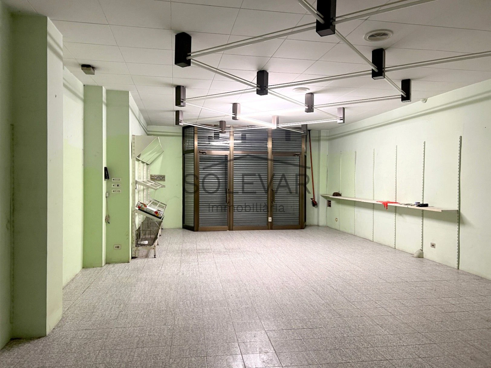 GRAN LOCAL COMERCIAL EN TREMP
