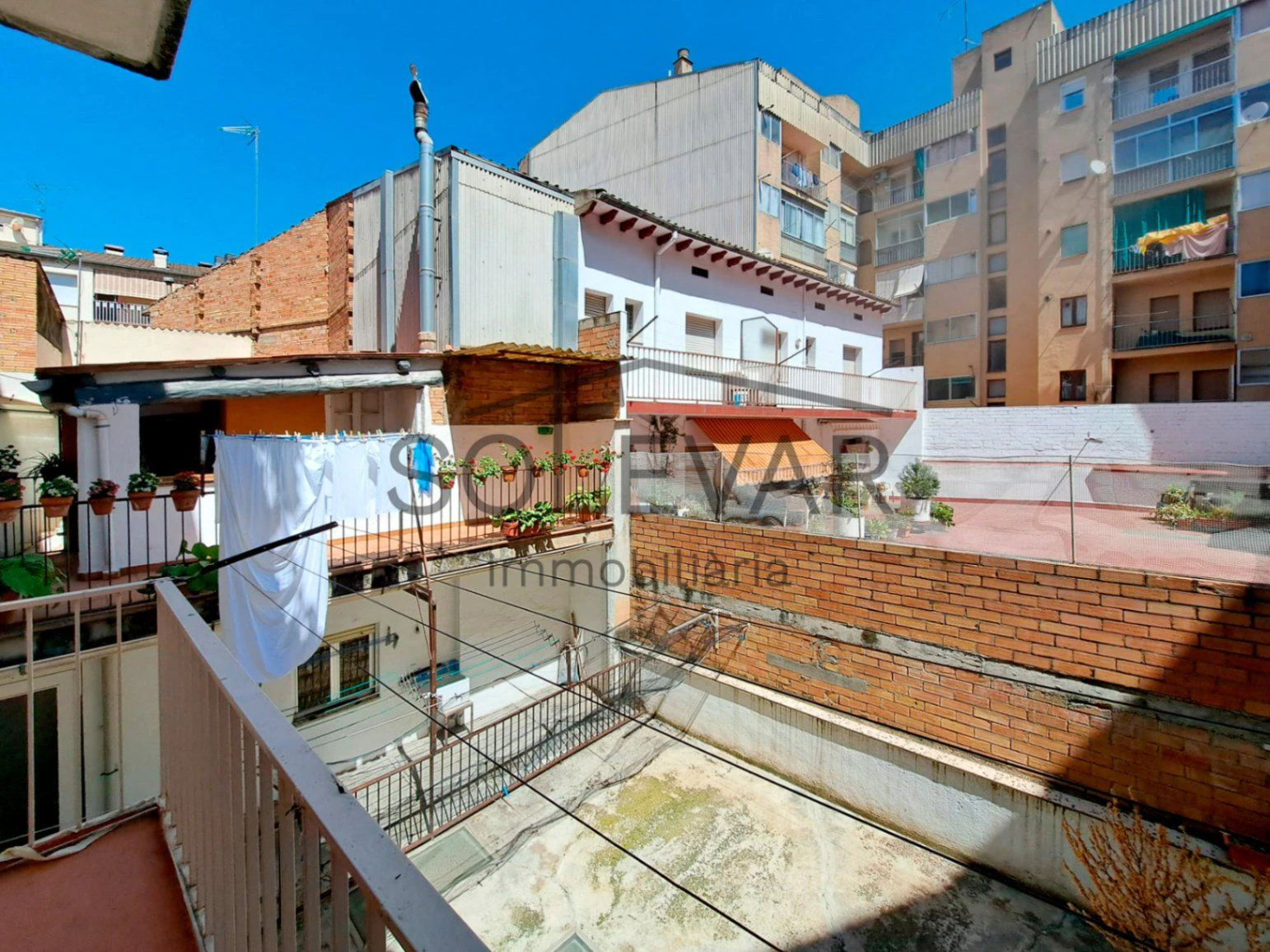 GRAN PISO A TREMP CON MUY POTENCIAL