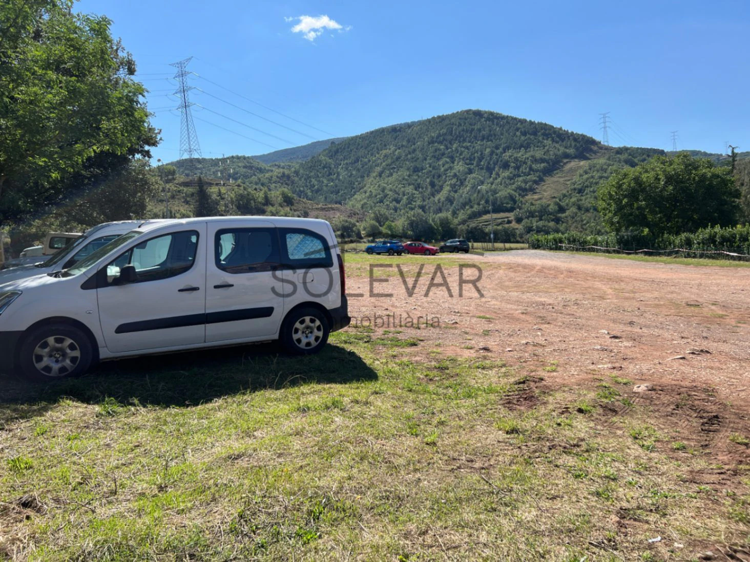 MAGNÍFICO TERRENO URBANO EN LA POBLETA DE BELLVEI