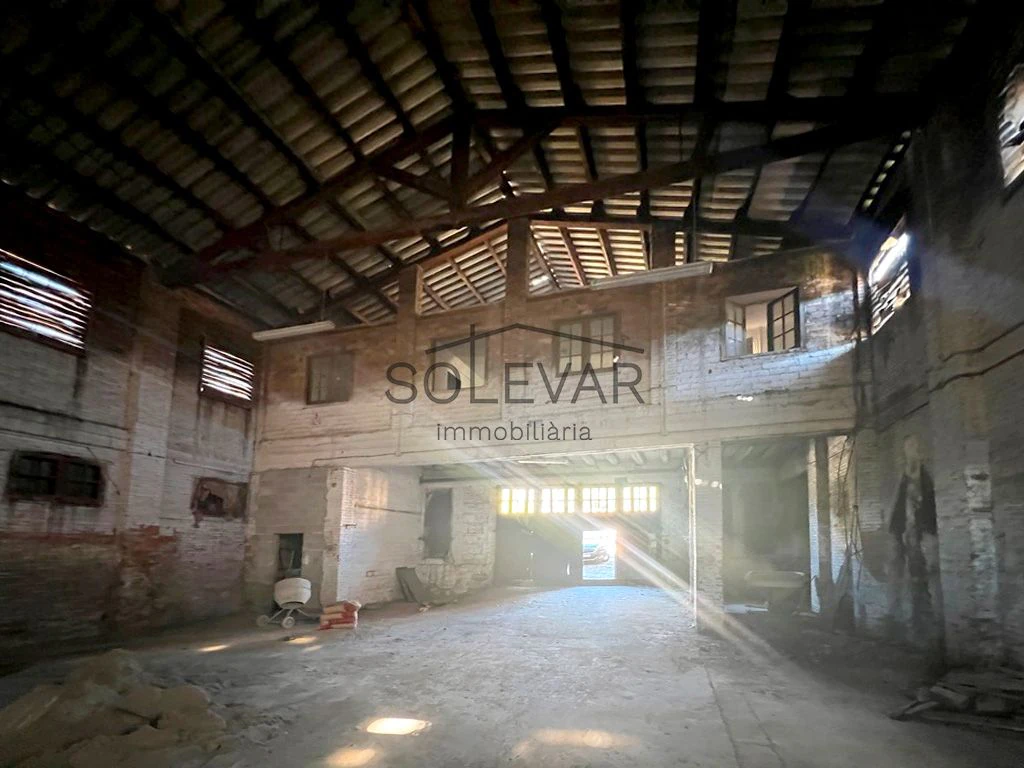ALMACÉN INDUSTRIAL EN LA POBLA DE SEGUR