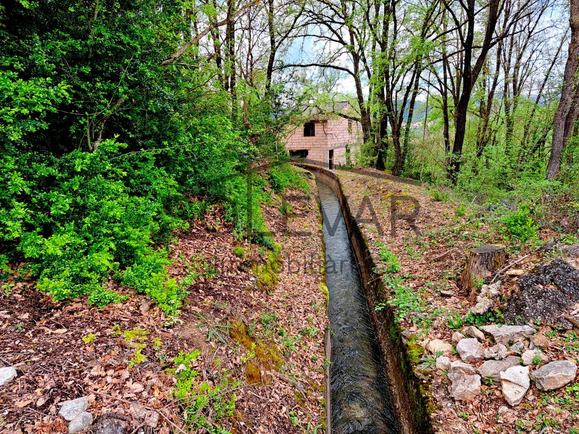 FINCA EN ELS NERETS, TREMP