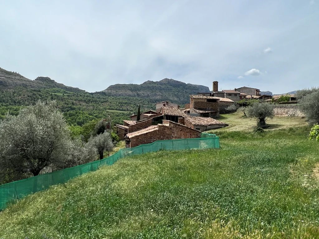 CASA A REFORMAR EN ERINYÀ