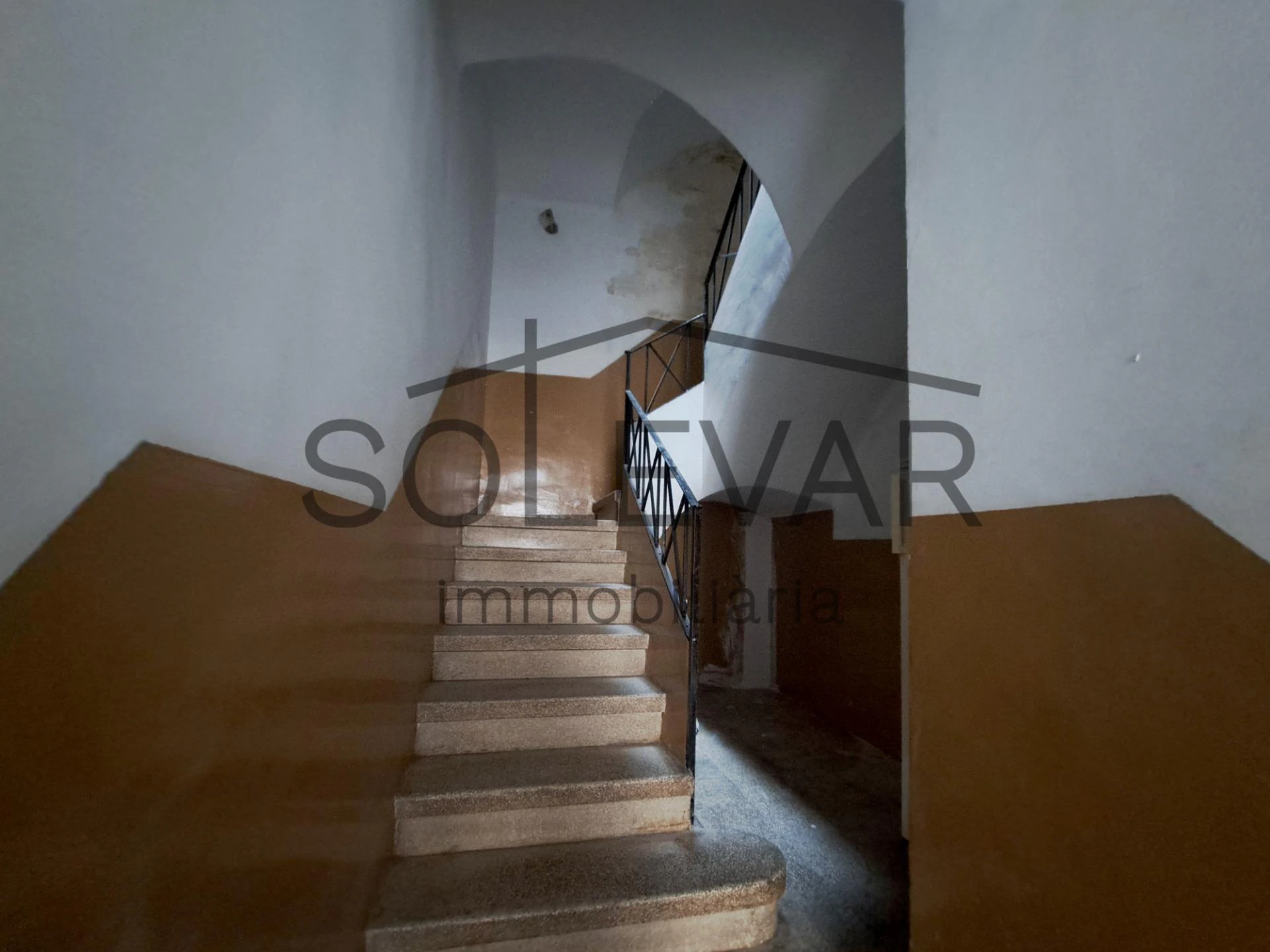 CASA EN EL CASCO ANTIGUO DE TREMP