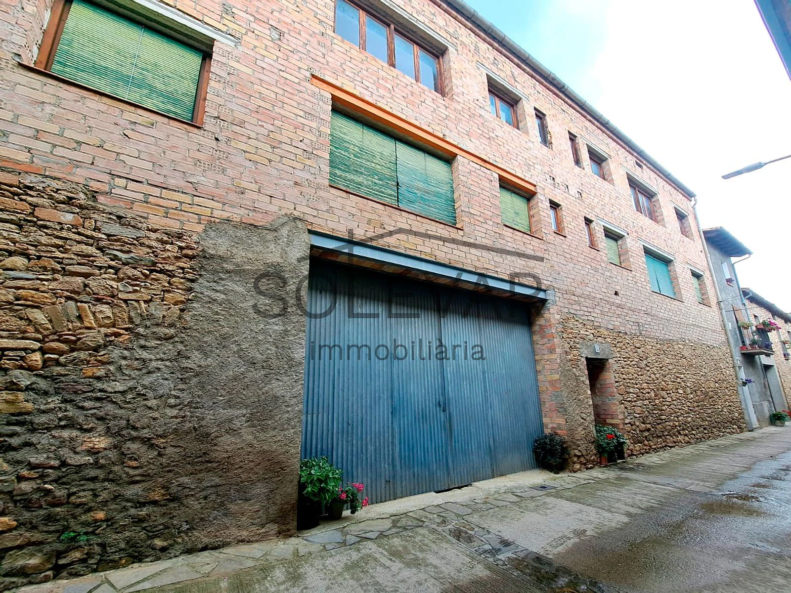 LARGE HOUSE WITH CENTRAL PATIO IN SALÀS DE PALLARS
