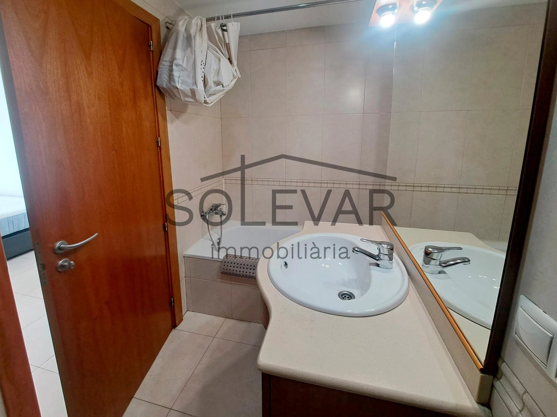 PISO CON GRAN TERRAZA EN TREMP