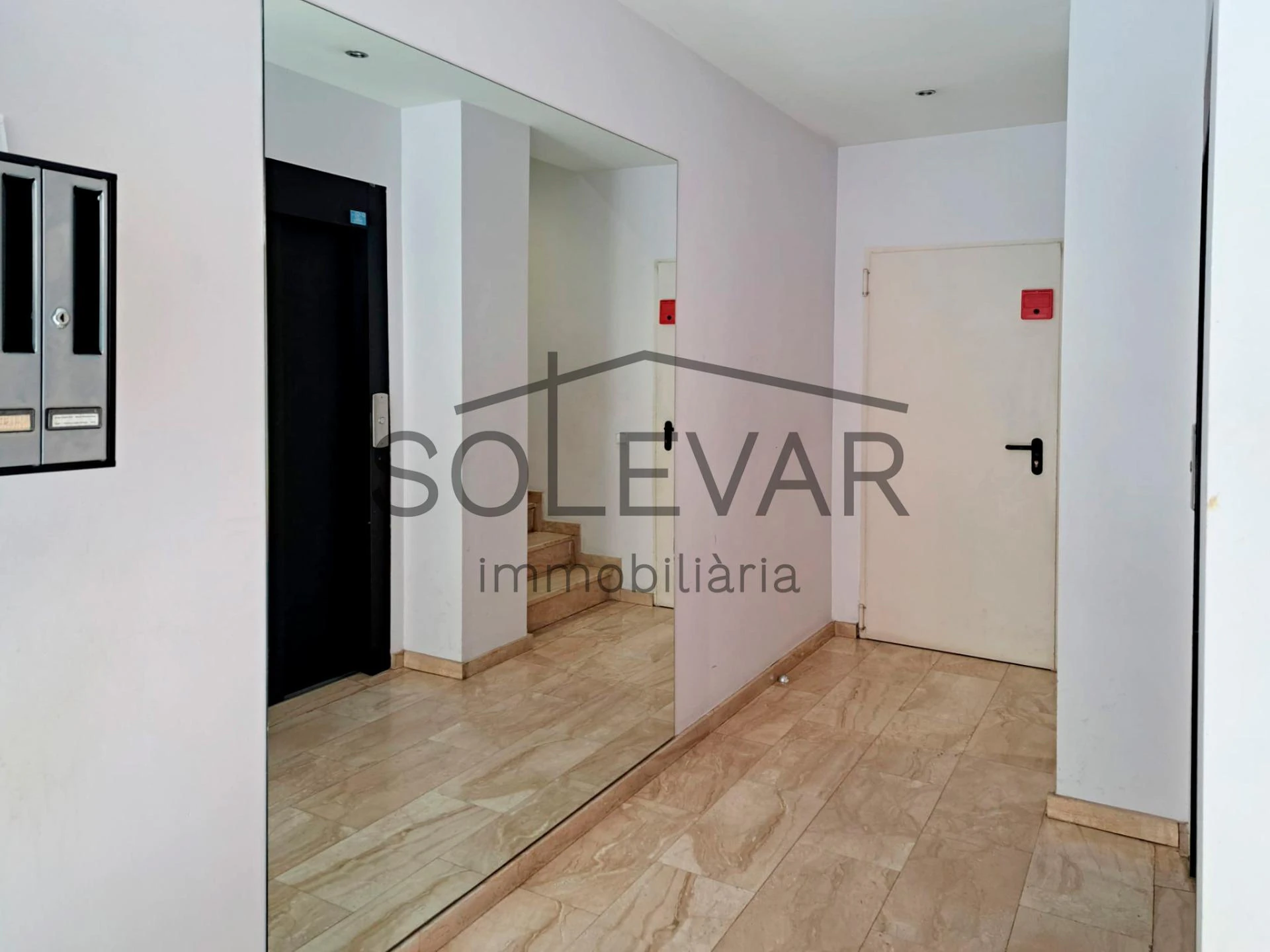 ACOGEDOR PISO EN EL CENTRO DE TREMP