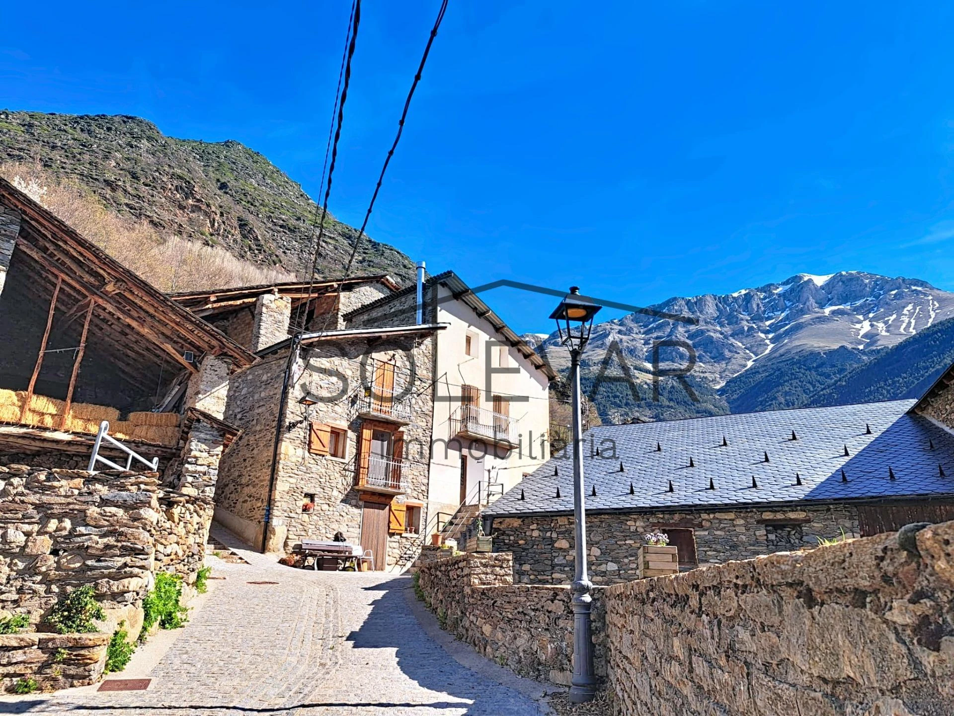 ESPECTACULAR DÚPLEX CON VISTAS EN CAPDELLA, VALL FOSCA