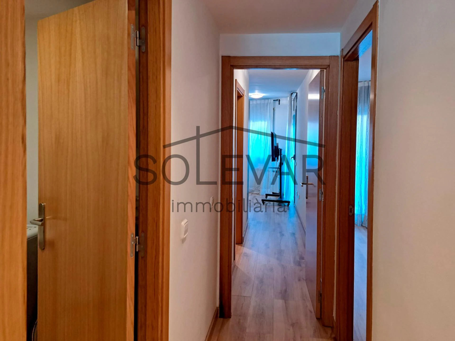 ACOGEDOR PISO EN EL CENTRO DE TREMP