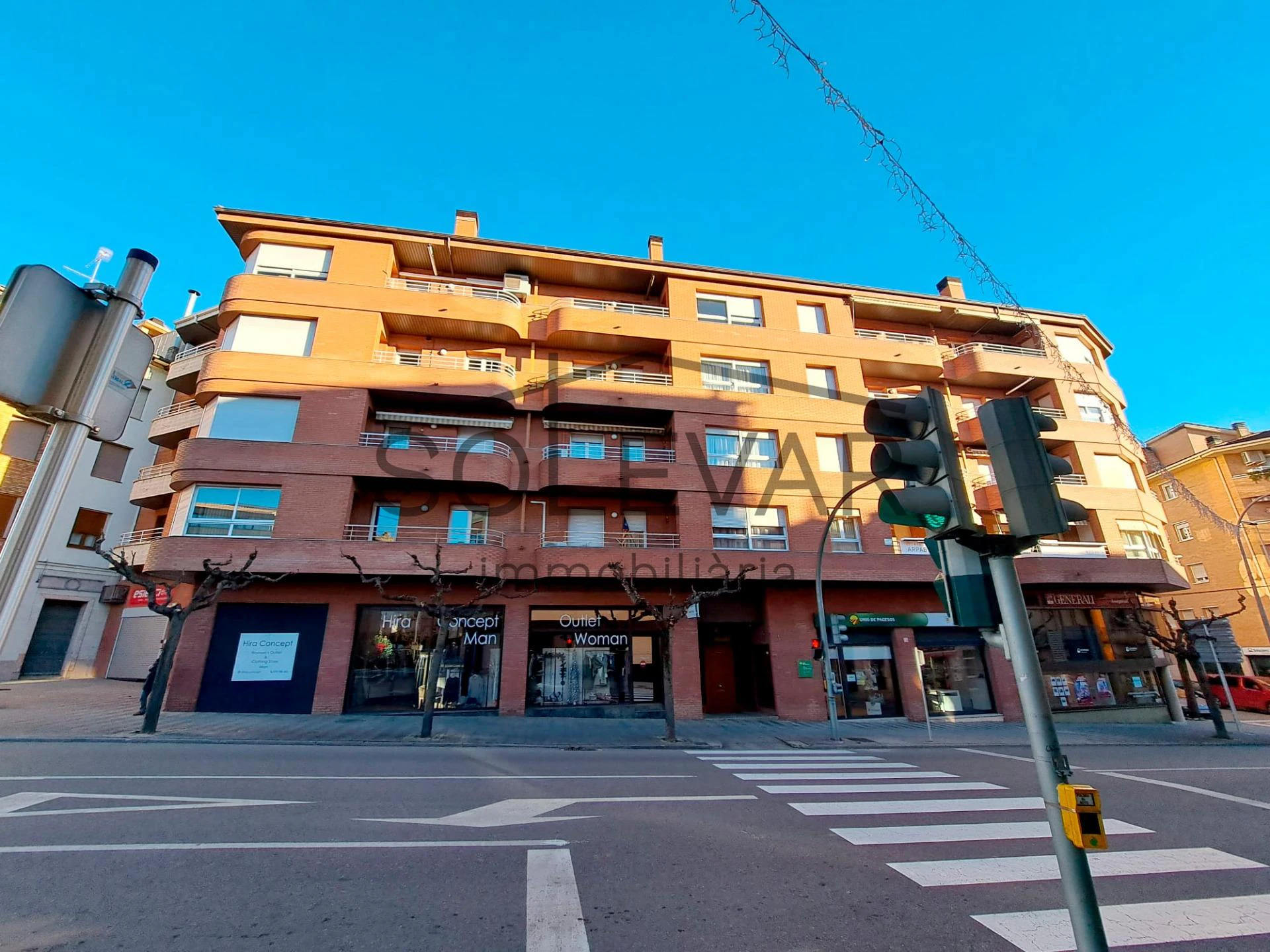 PISO CÉNTRICO Y LUMINOSO EN LA AVENIDA ESPAÑA DE TREMP
