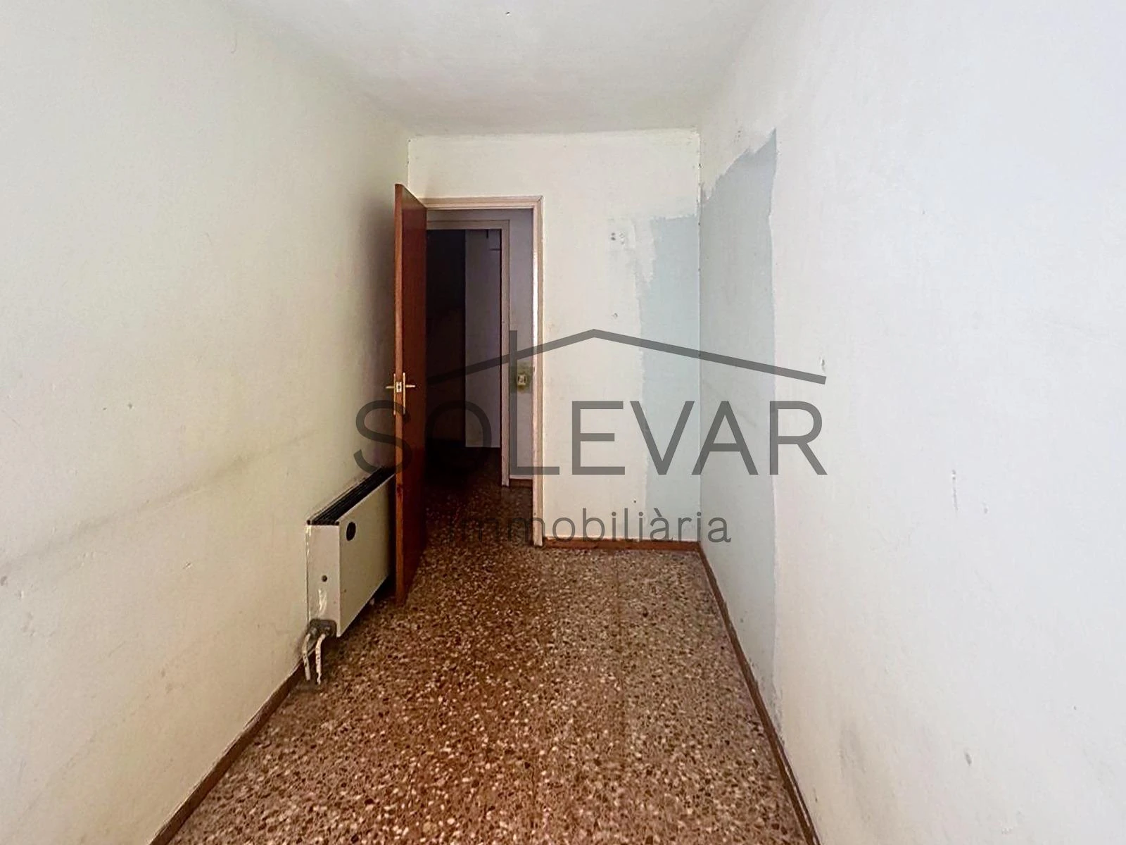 PISO CÉNTRICO EN CERVERA