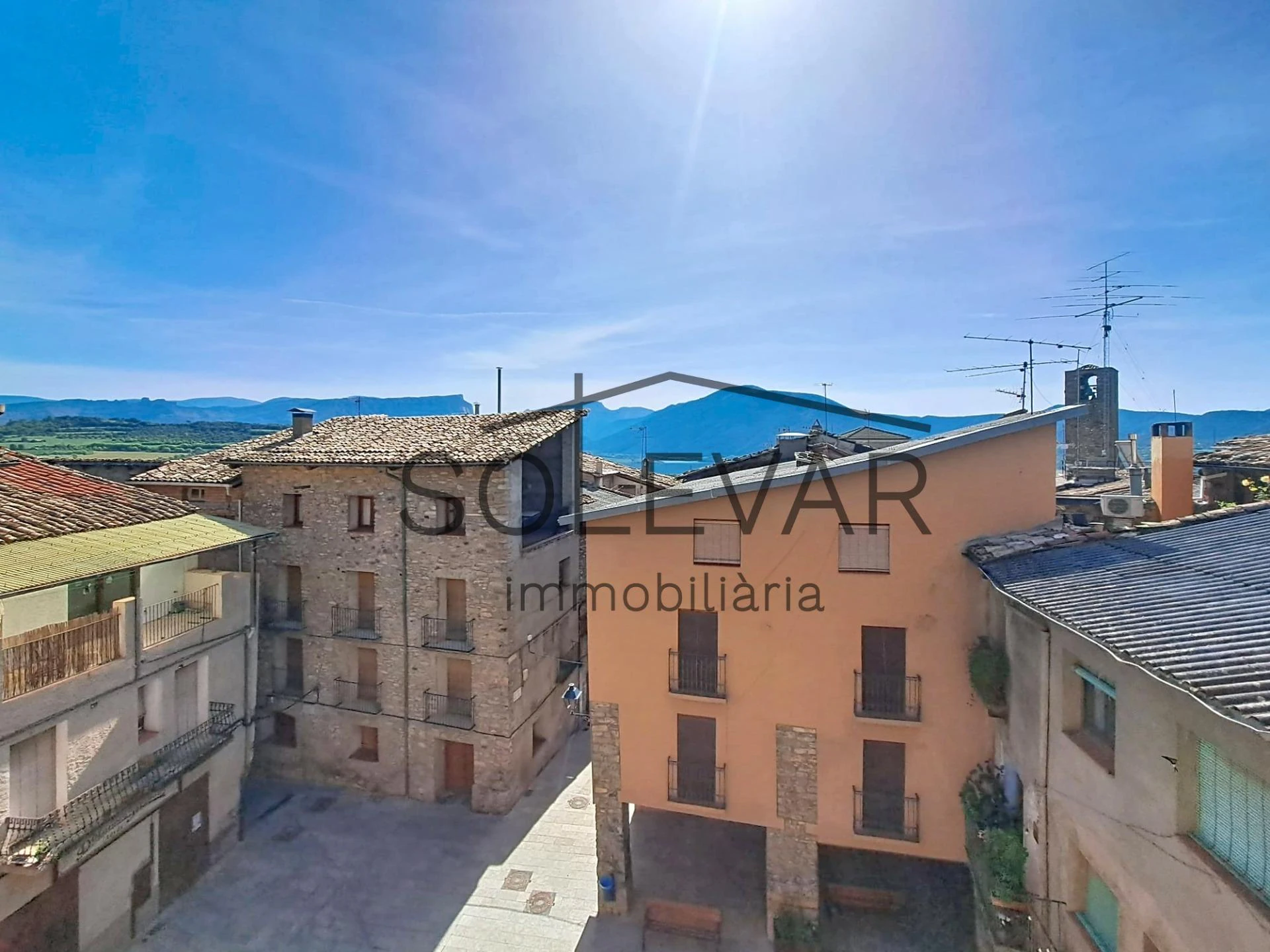 PISO CON VISTAS ESPECTACULARES EN SALÀS DE PALLARS