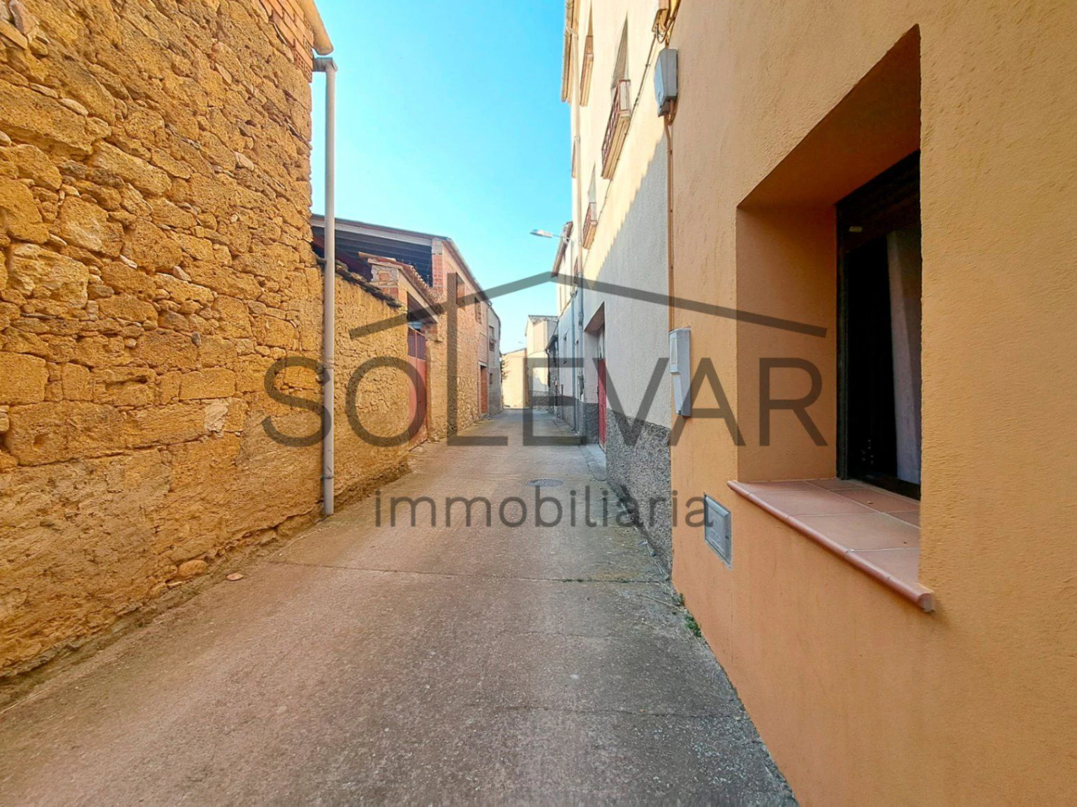 CASA REFORMADA EN SANT ROMÀ D`ABELLA