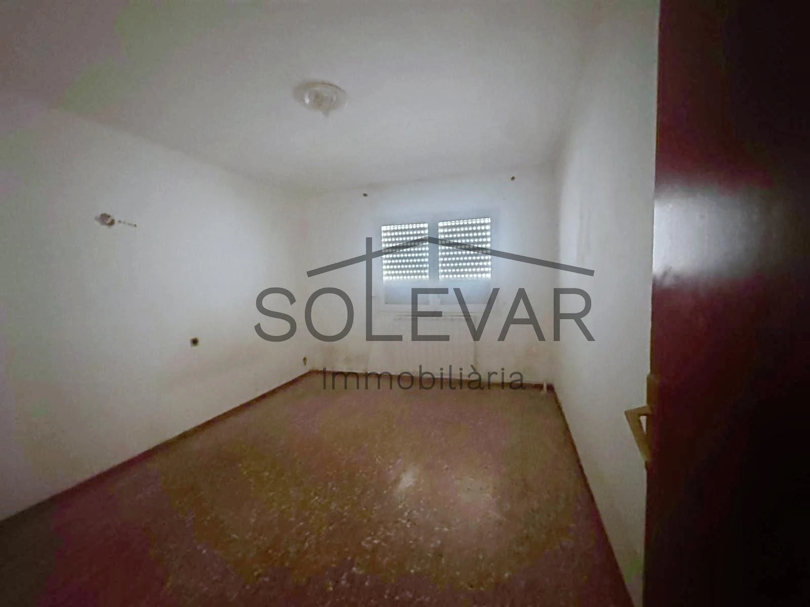 PISO CÉNTRICO EN CERVERA