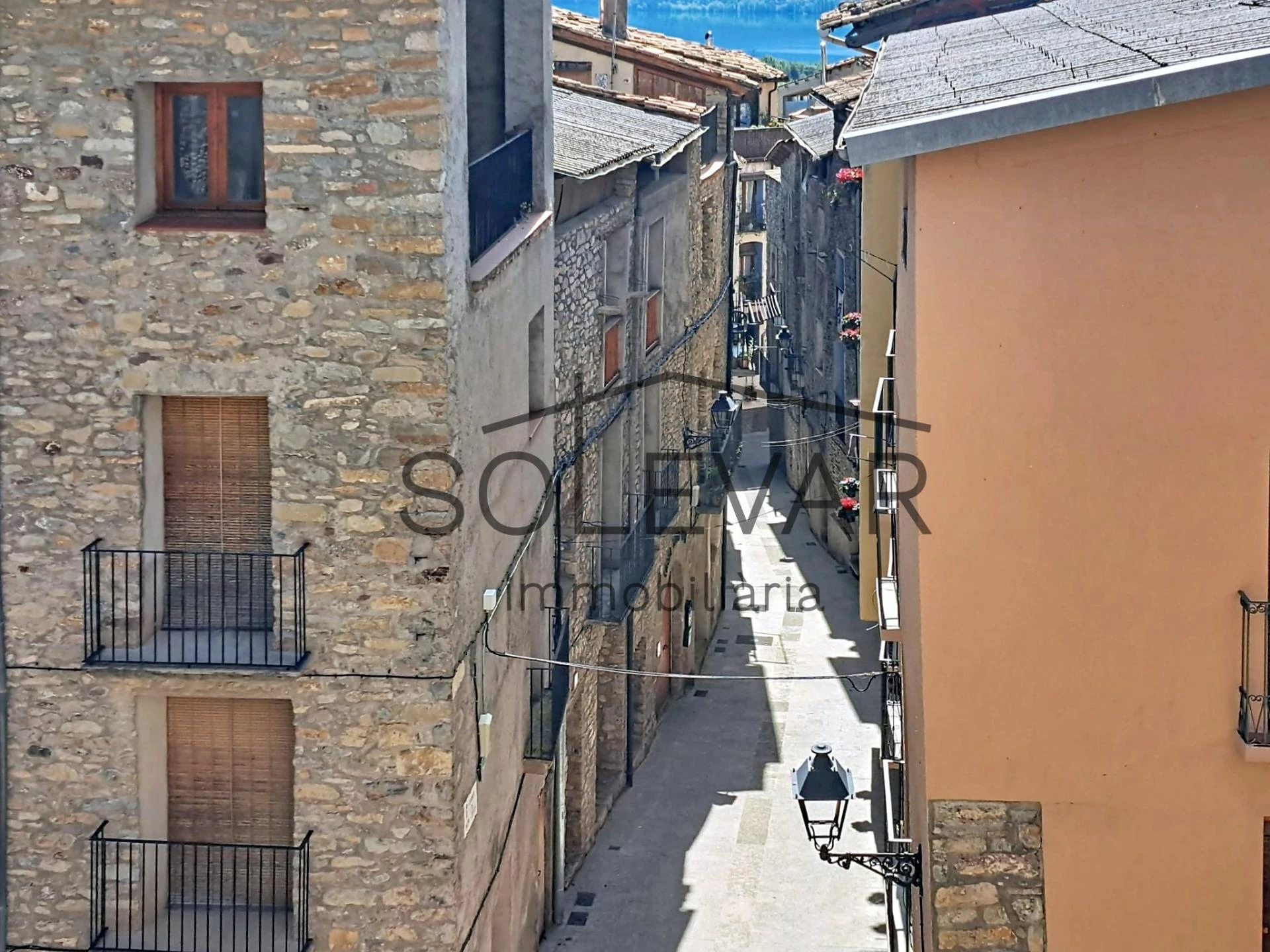 PISO CON VISTAS ESPECTACULARES EN SALÀS DE PALLARS