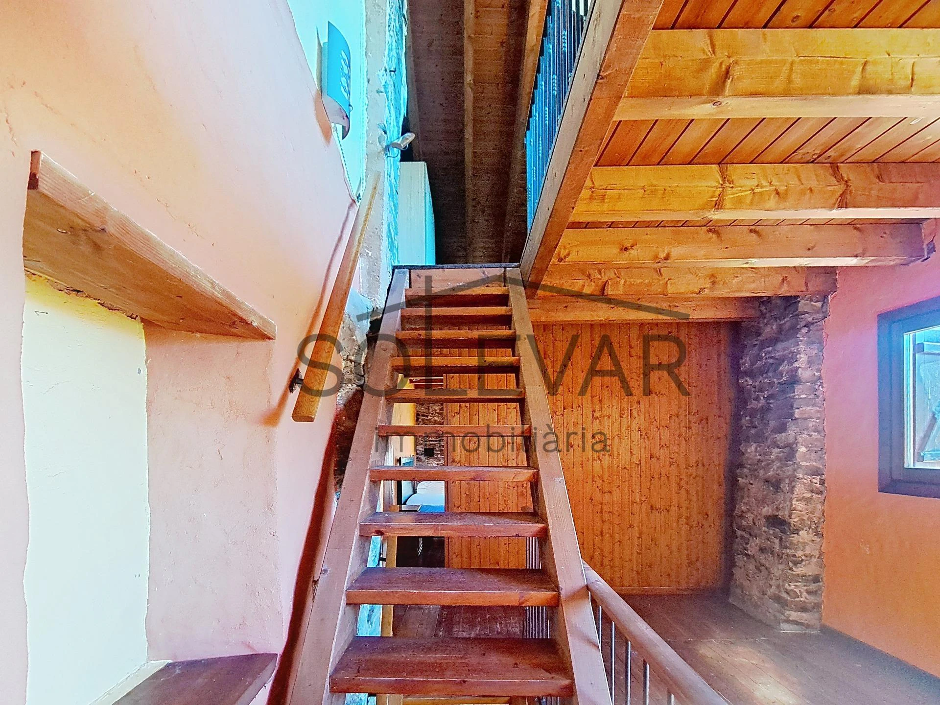 CASA CON VISTAS ESPECTACULARES EN SANT SERNI