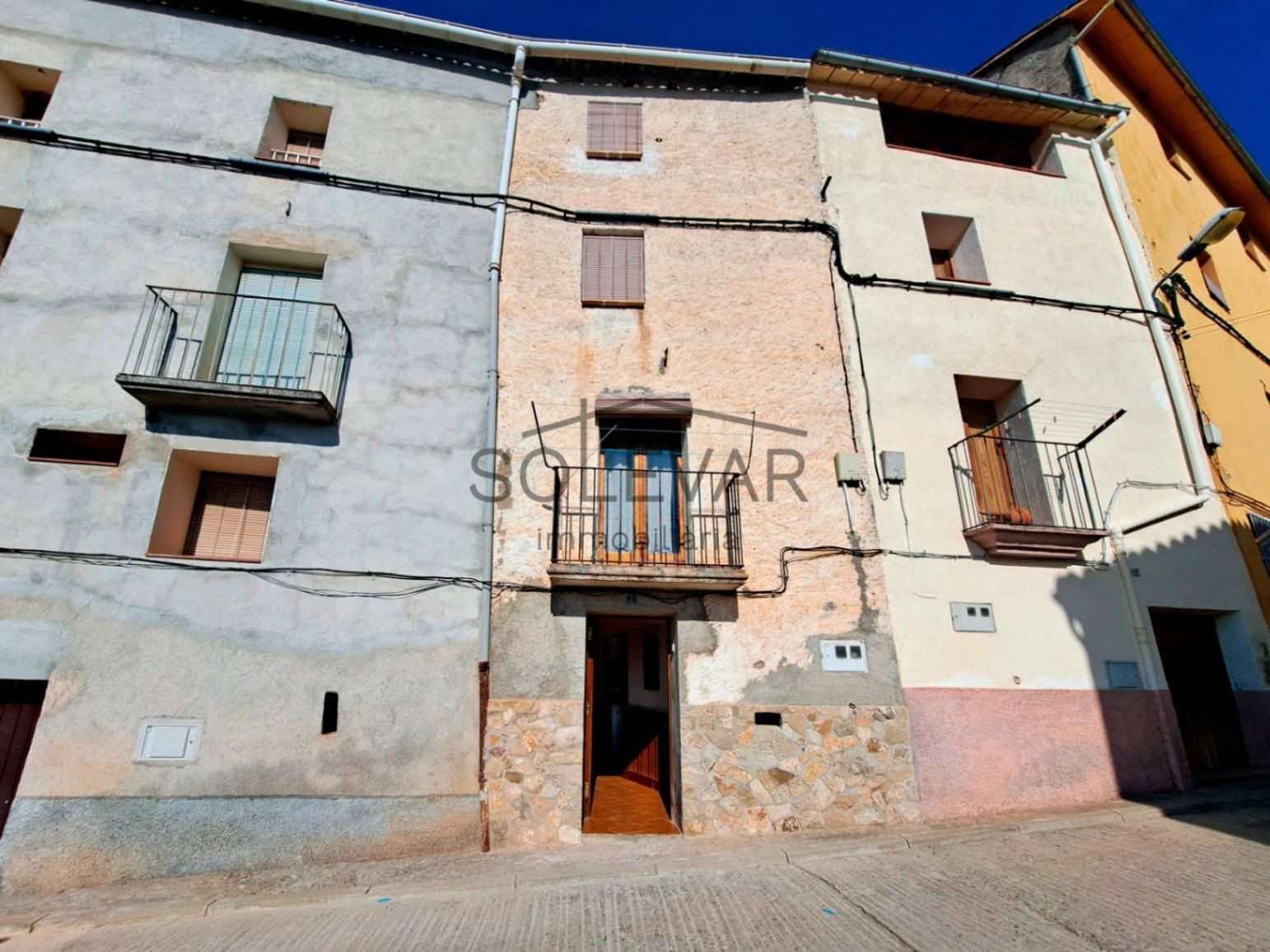 CASA UNIFAMILIAR EN VILAMITJANA