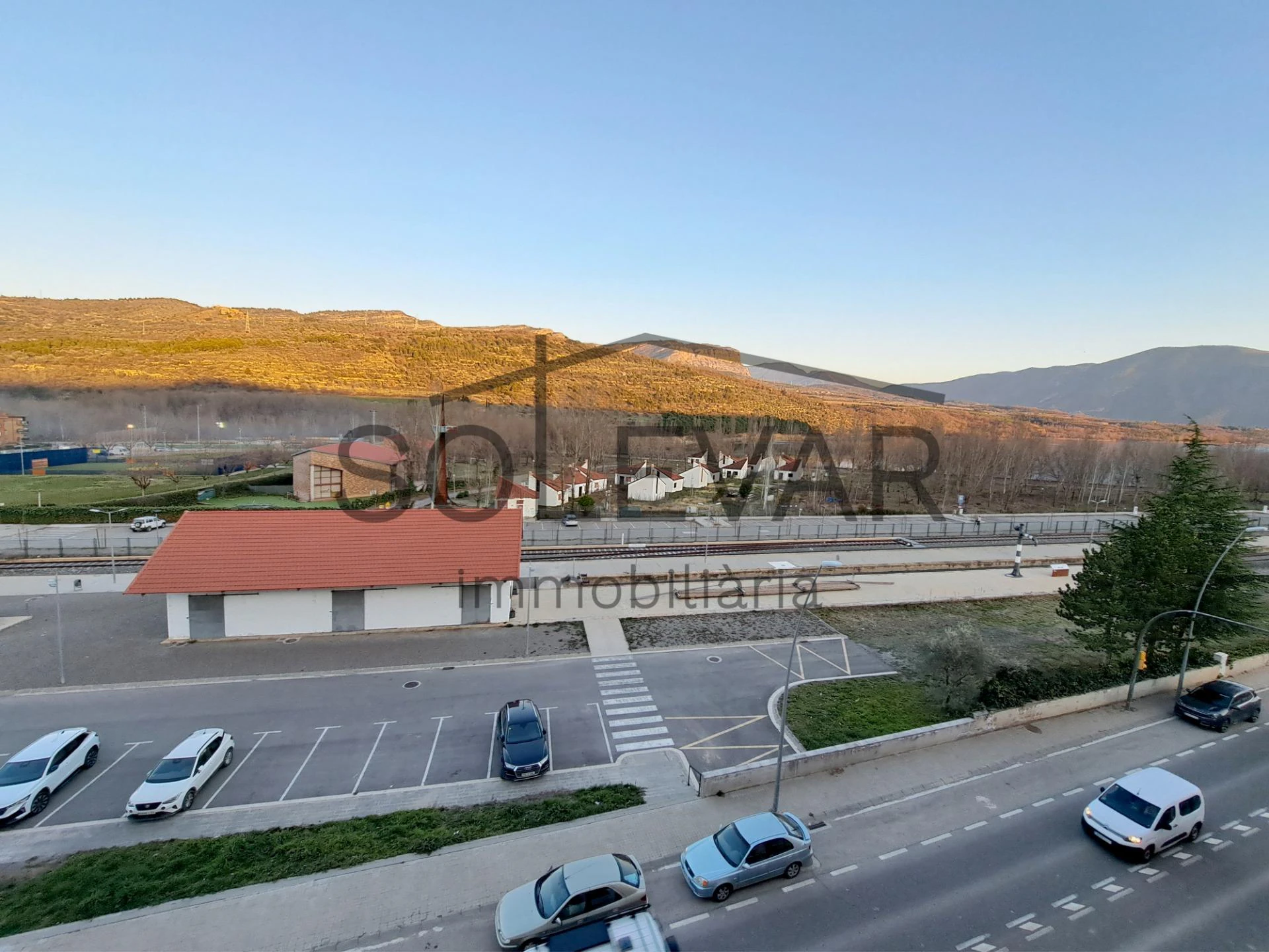 PISO EN LA AVENIDA ESTACIÓN DE LA POBLA DE SEGUR