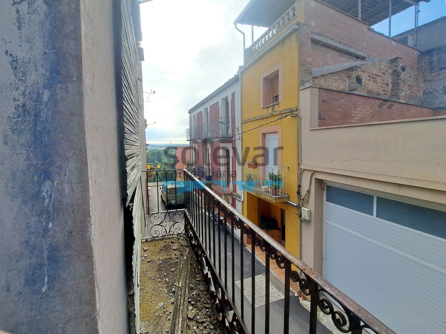 CASA EN CORBINS