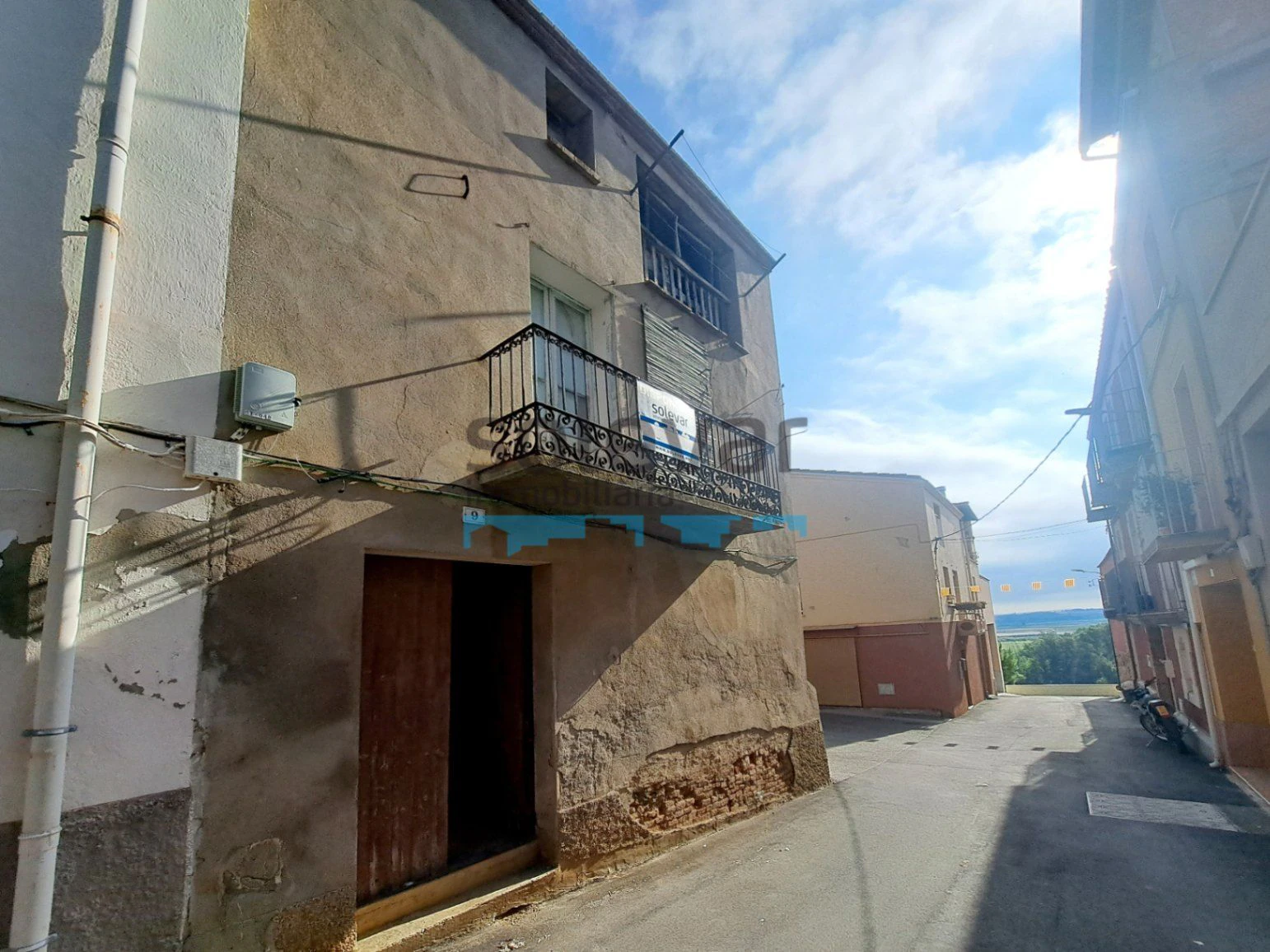 CASA EN CORBINS