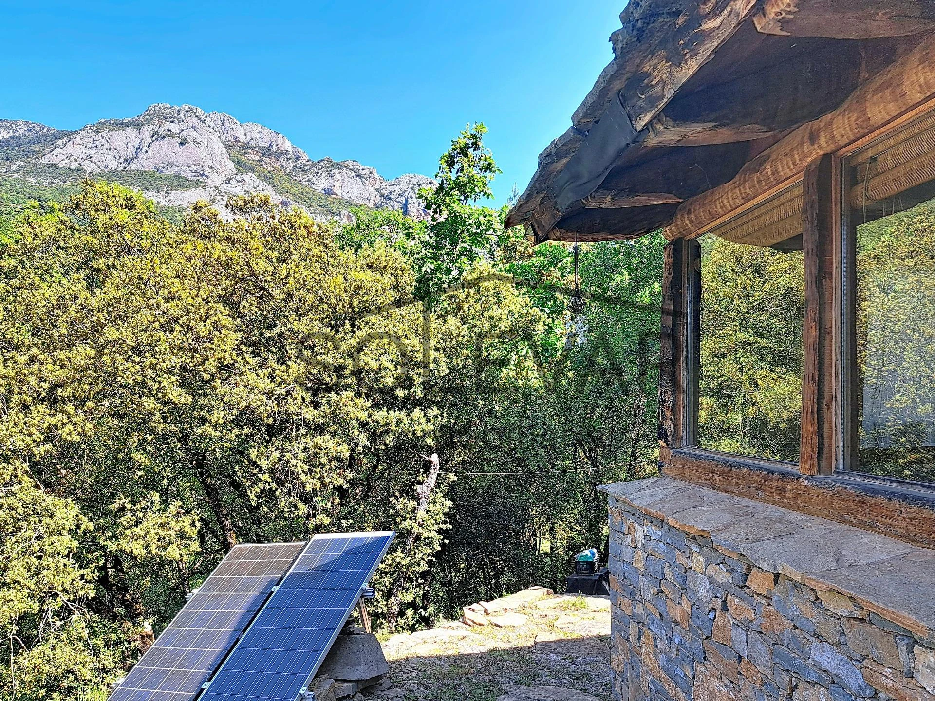 REFUGIO DE MONTAÑA CON VISTAS ESPECTACULARES Y TOTAL DESCONEXIÓN
