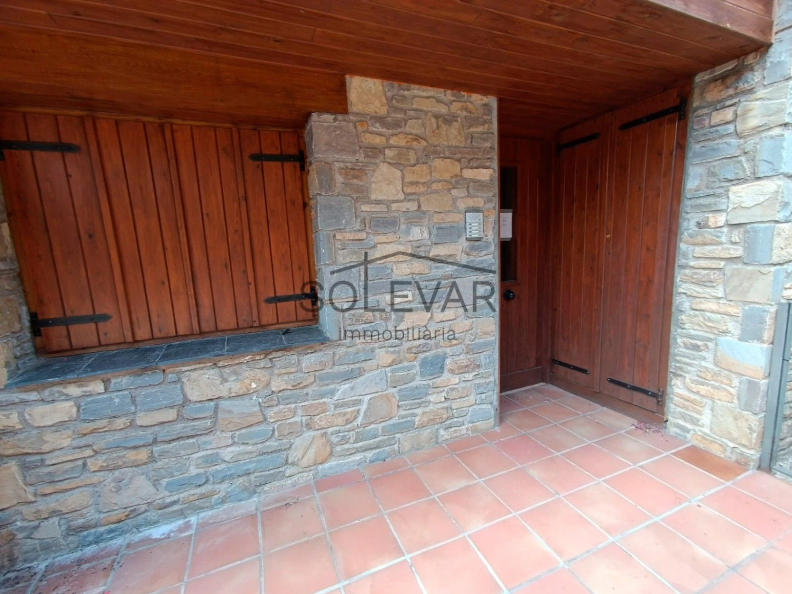 PISO DE GRAN ENCANTO EN PAÜLS ( VALL FOSCA )
