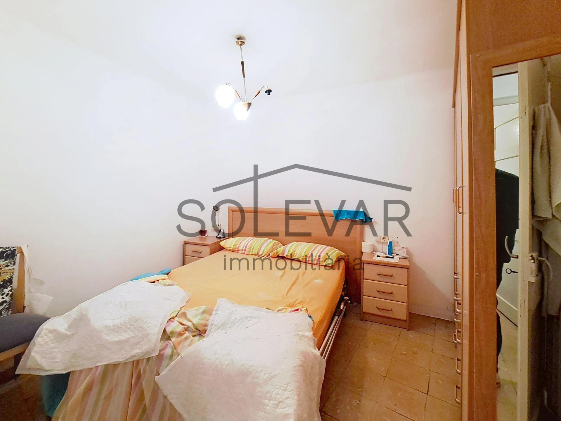 Casa de pueblo con garaje, espacios auxiliares y espectaculares vistas en Talarn
