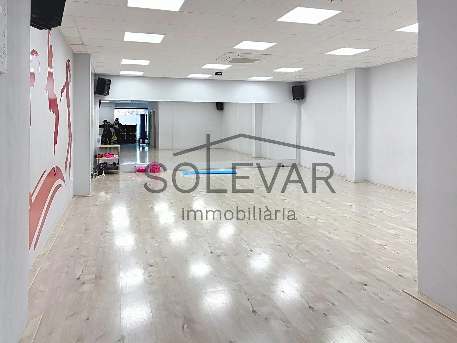 Local comercial en venta o alquiler en Tremp