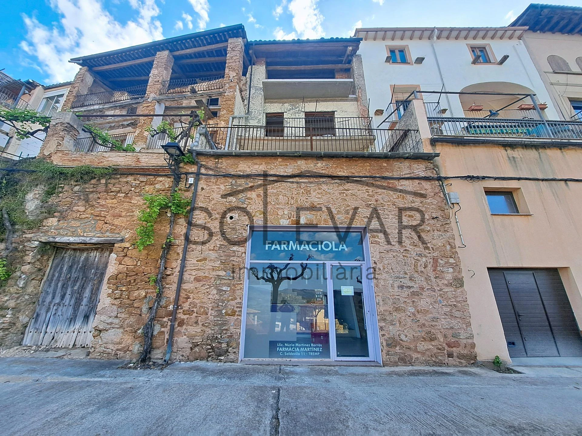 CASA DE PUEBLO PARA TERMINAR DE REFORMAR CON TERRAZA Y VISTAS INMEJORABLES EN TALARN