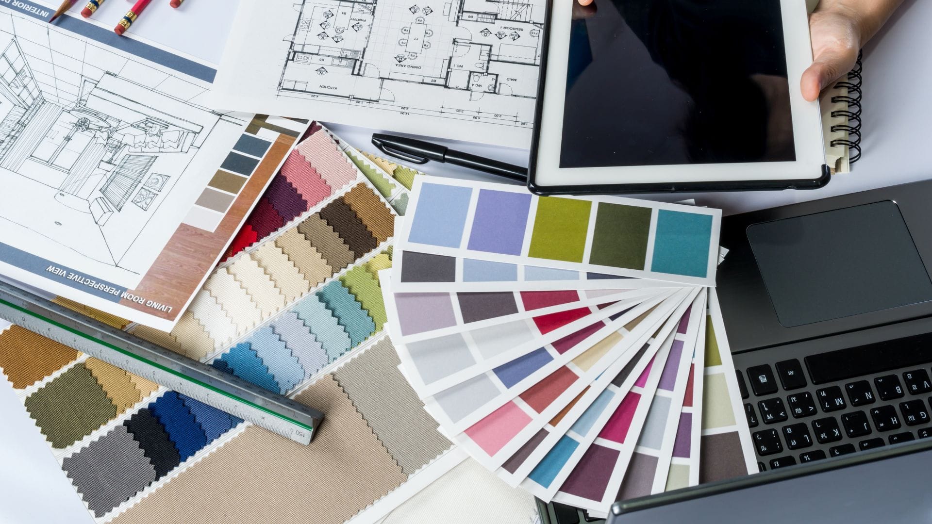 Difference between architect and interior designer in Spain