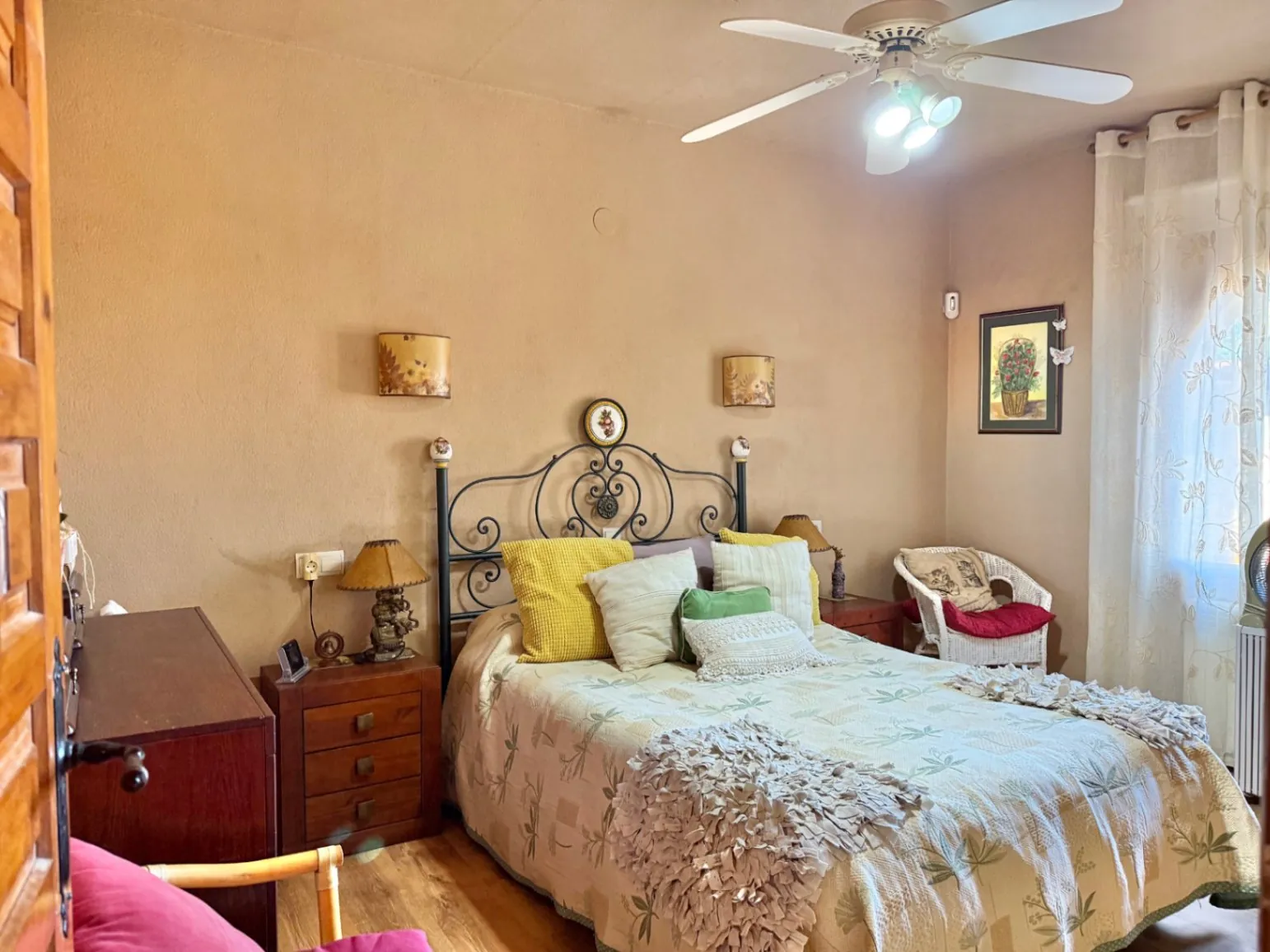 Charming 5-Bedroom Villa with Sea Views in Benitachell