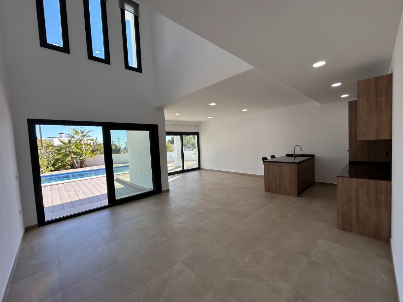Move-in ready new build villa with sea views for sale in La Fustera, Benissa