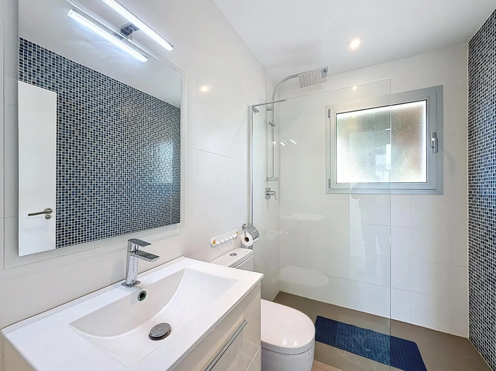 Cumbre del Sol modern luxury villa with panoramic sea views