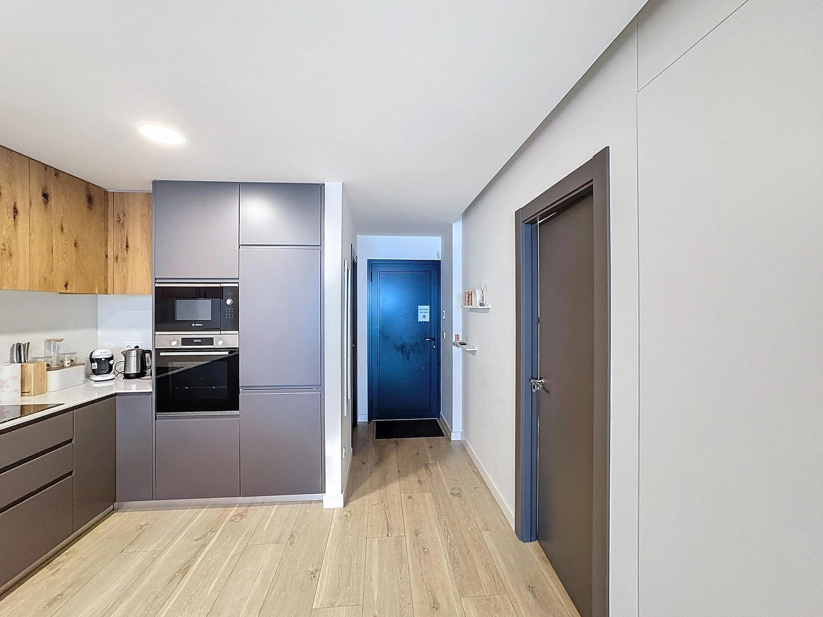 Cumbre del Sol, modern apartment with private garden