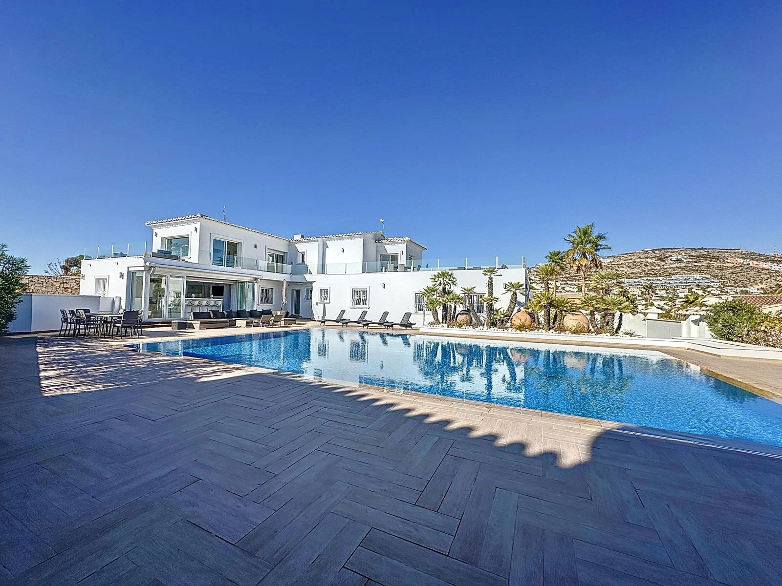 Cumbre del Sol Villa with sea views in Magnolias