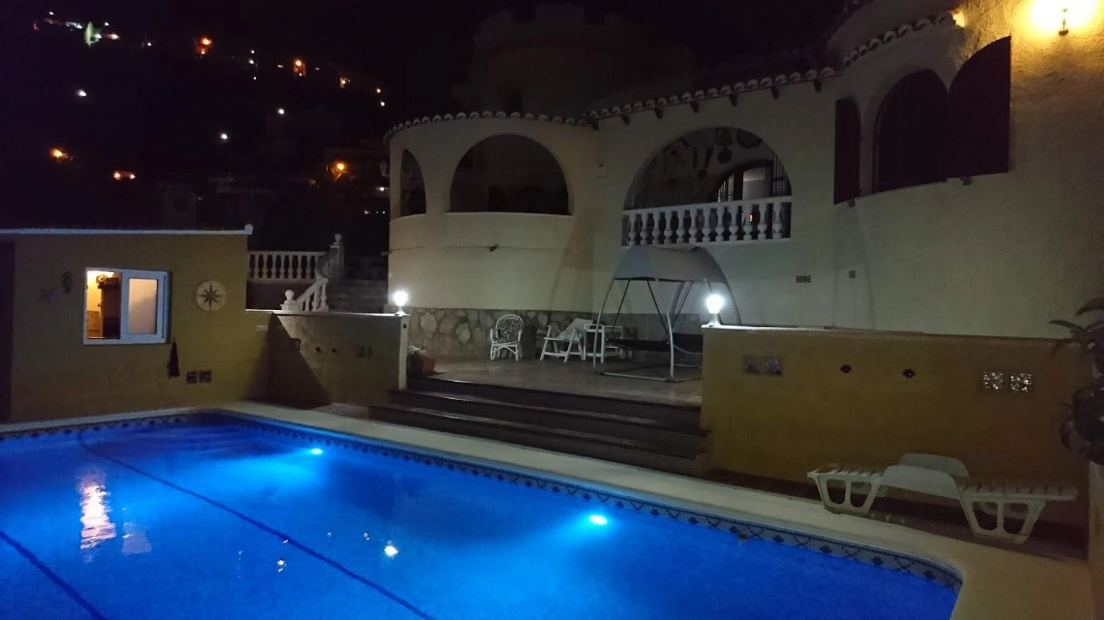 Villa with sea views and private pool