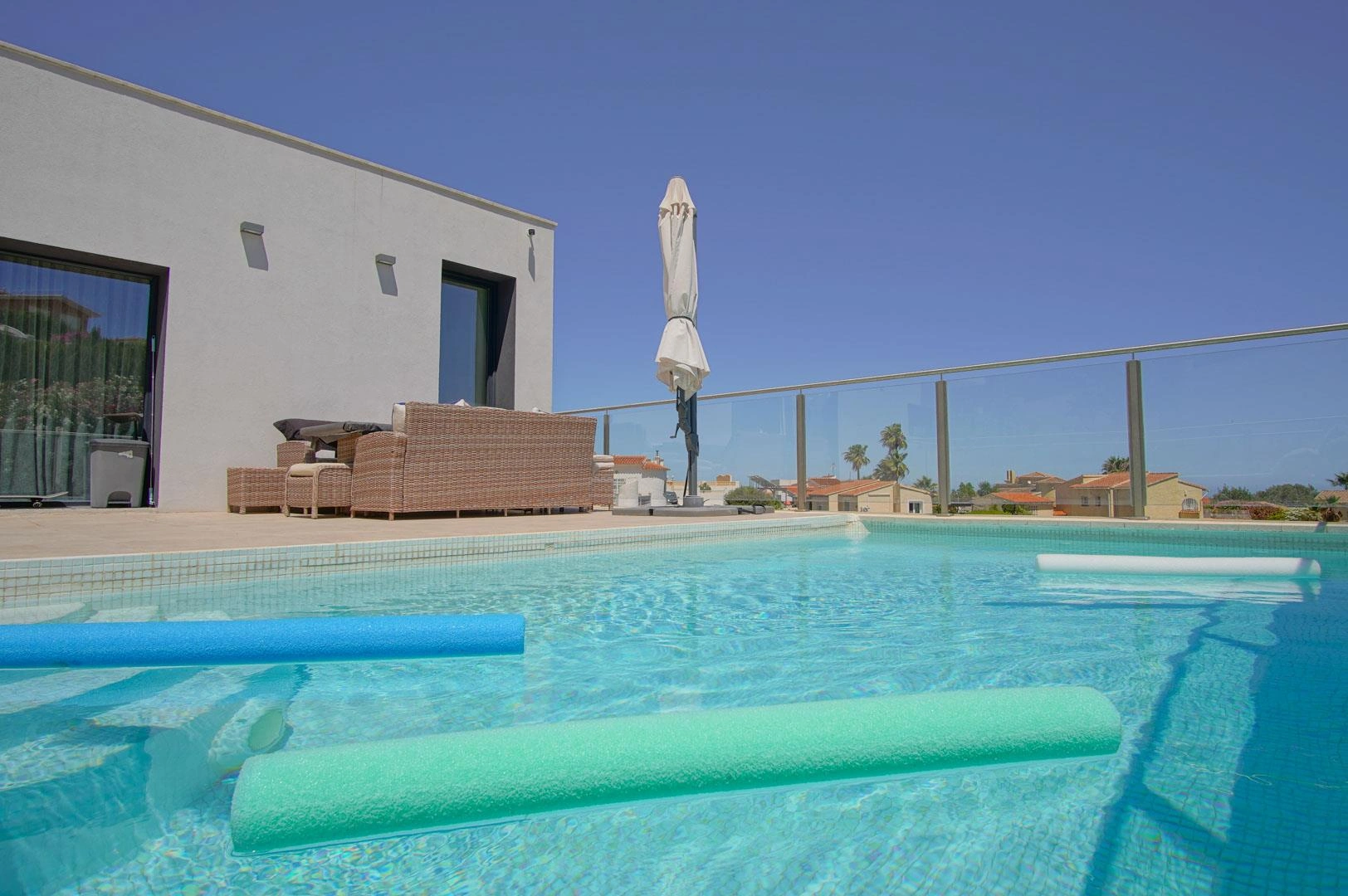Cumbre del Sol Modern villa with sea views