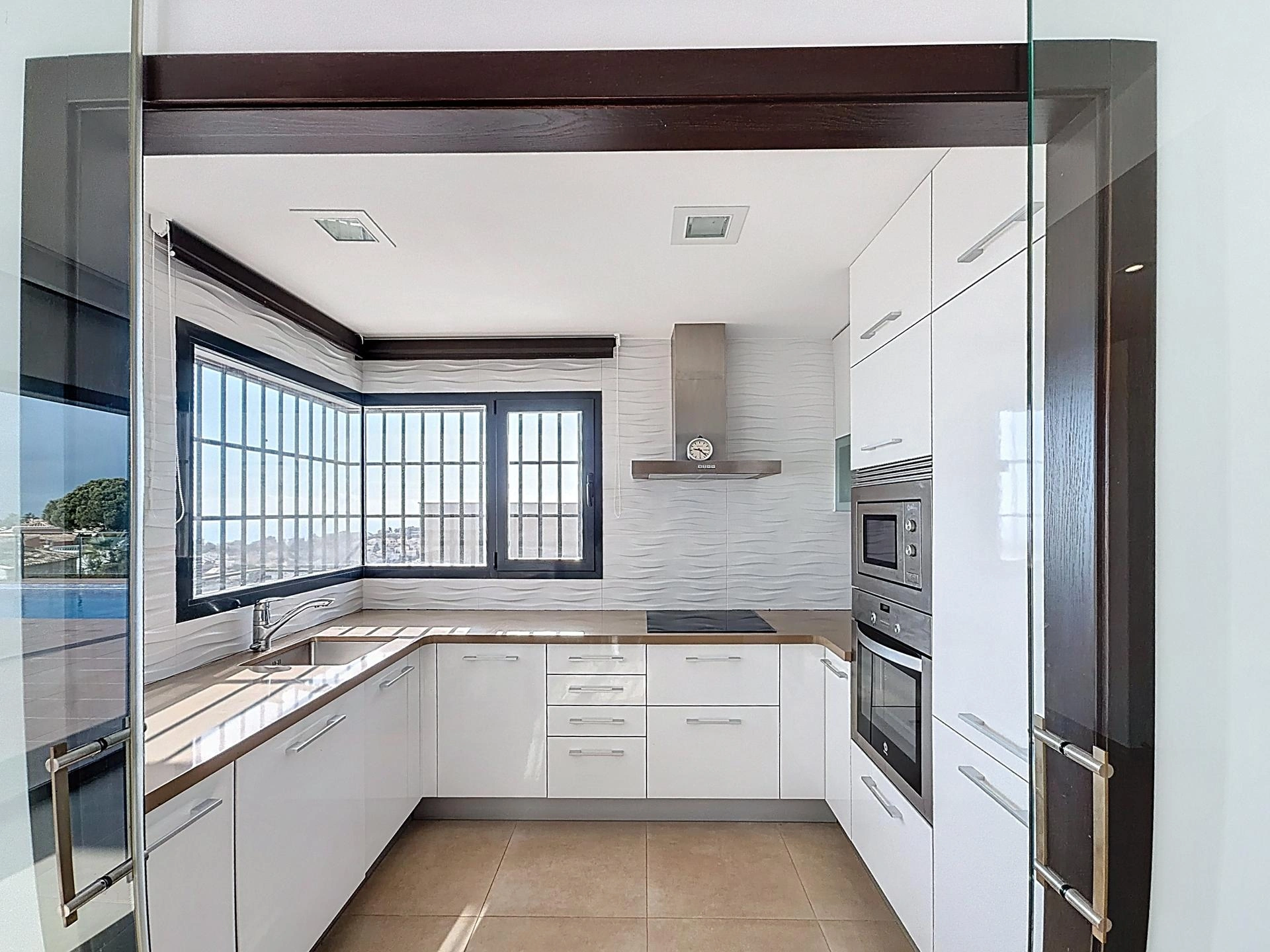 Cumbre del Sol Modern Villa with Sea View
