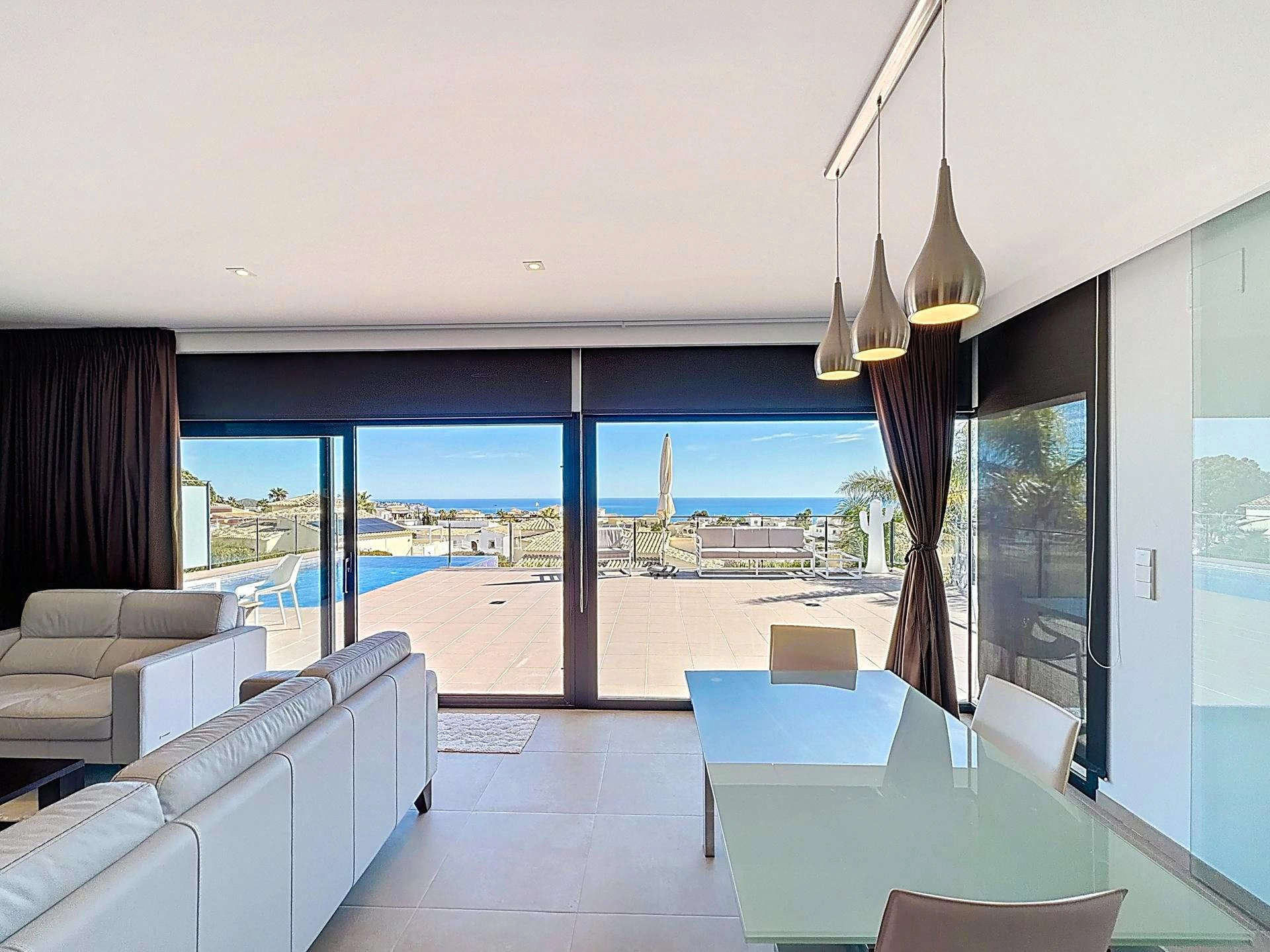 Cumbre del Sol Modern Villa with Sea View