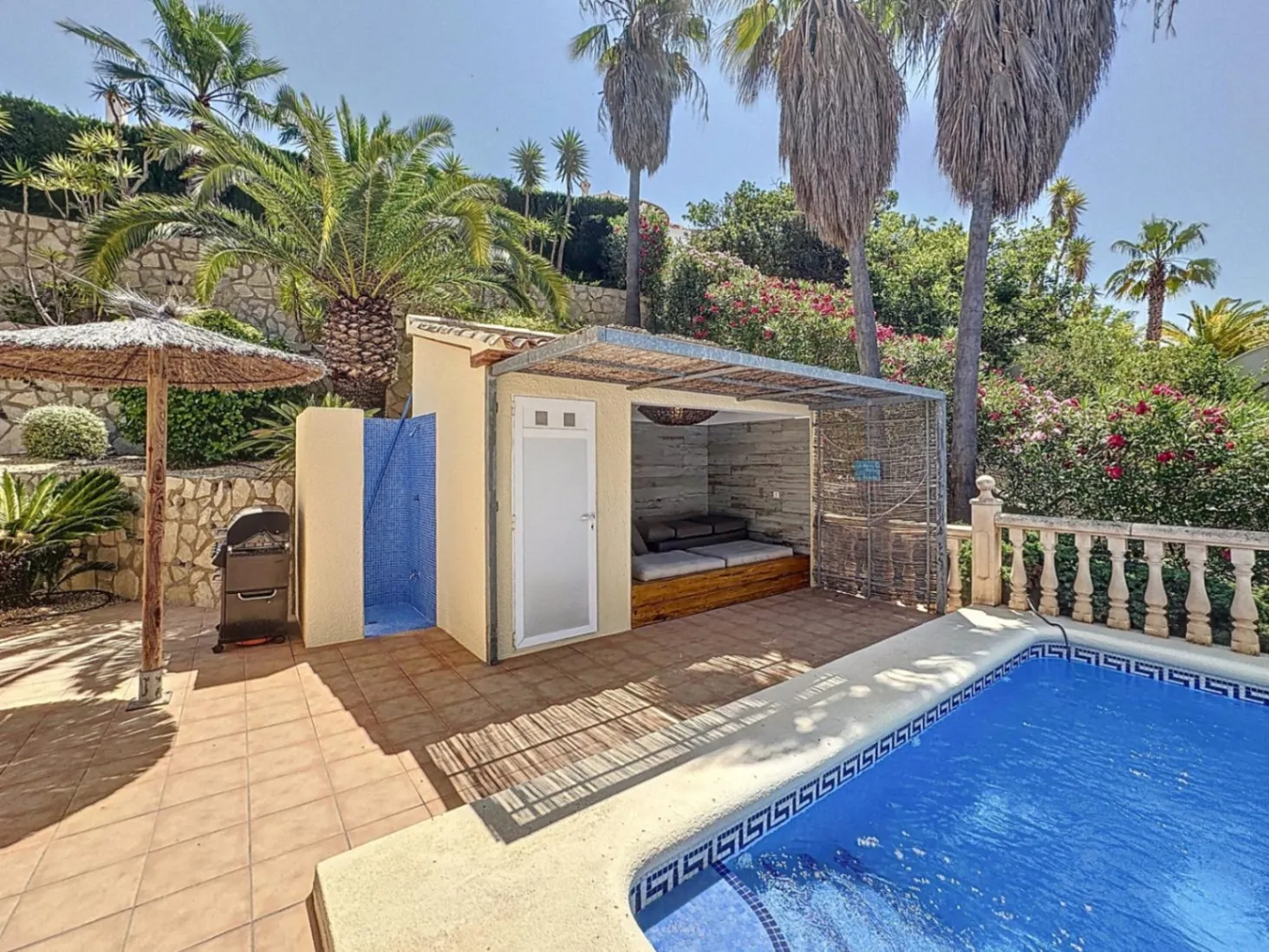 Cumbre del Sol villa with private pool