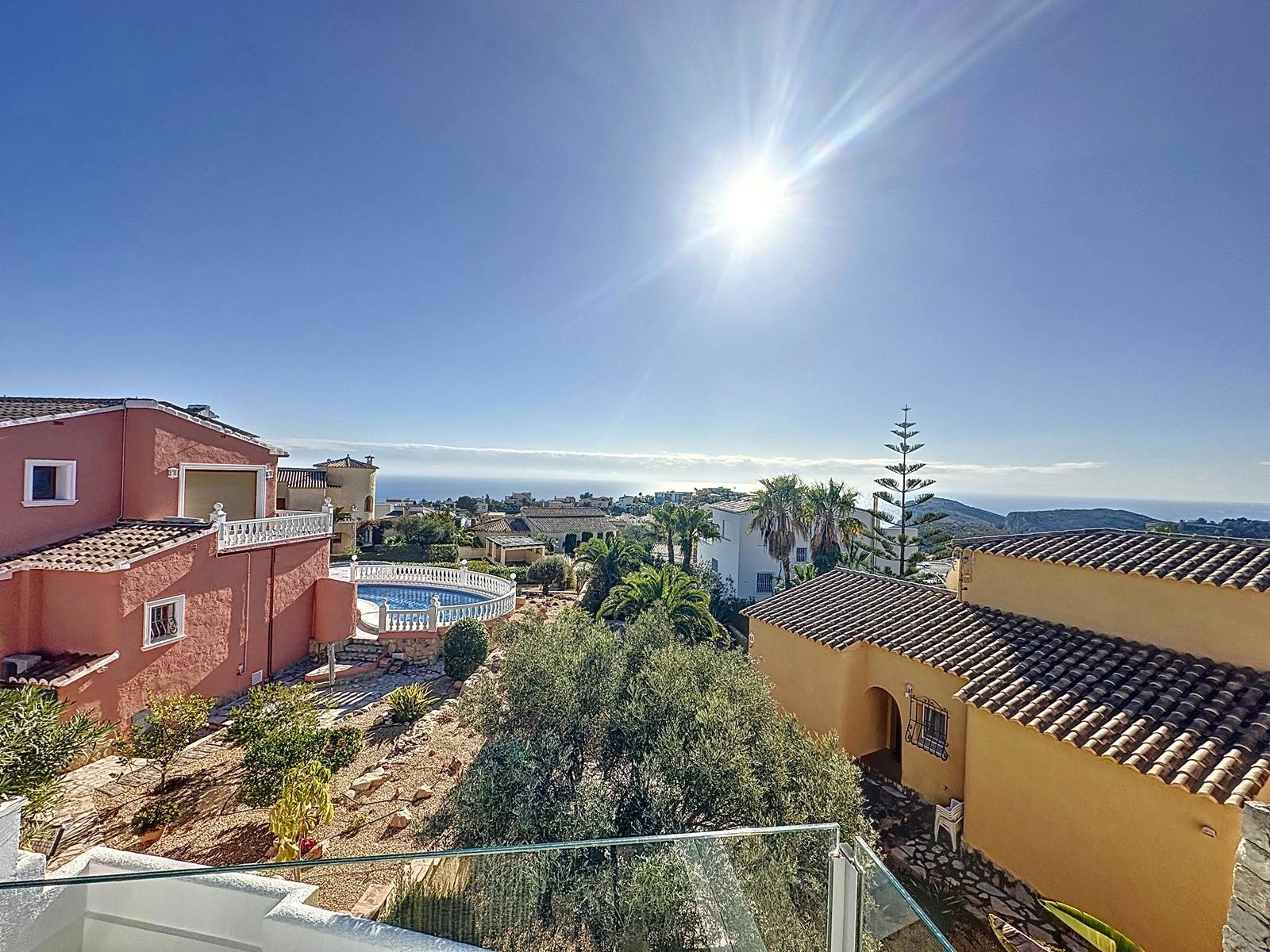 Cumbre del Sol Villa with sea views in Magnolias
