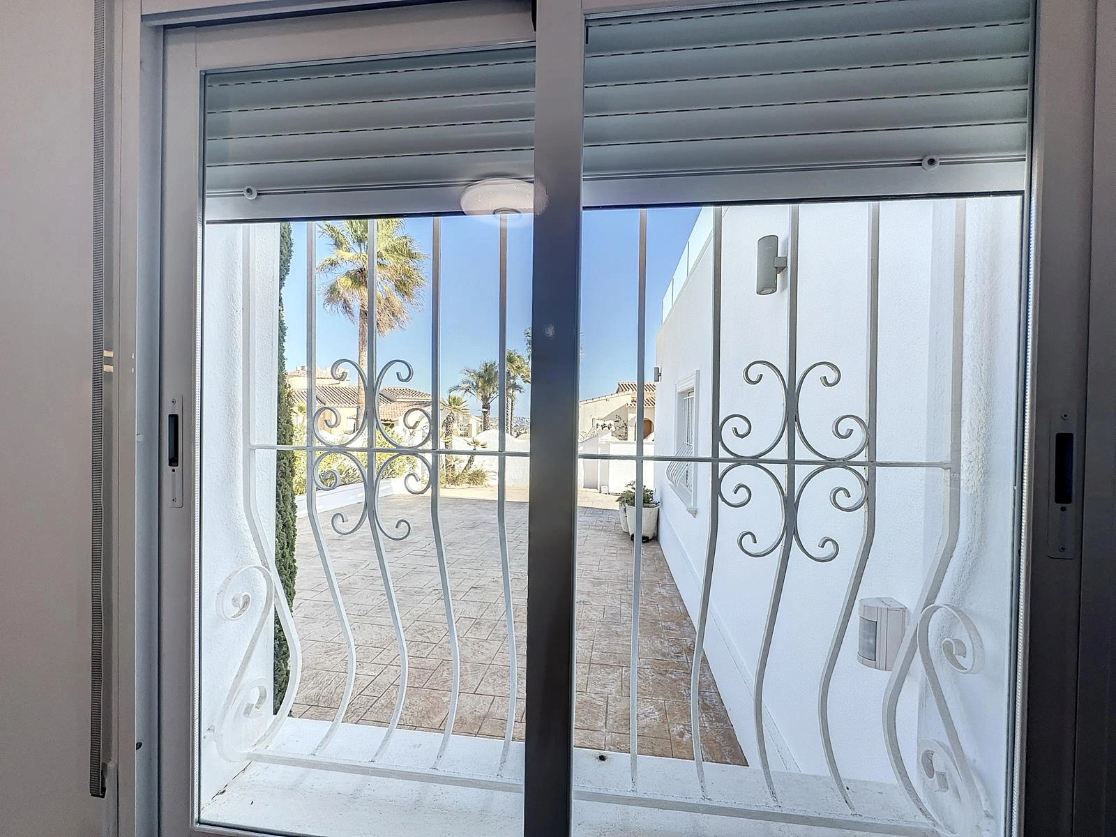 Cumbre del Sol Villa with sea views in Magnolias
