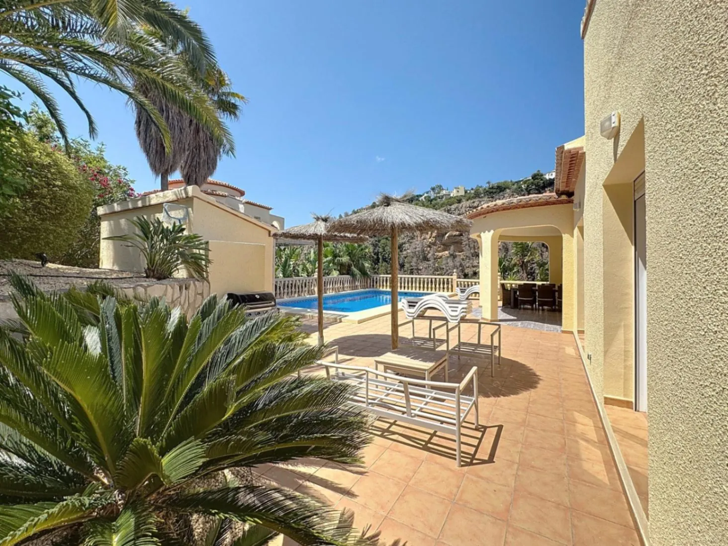 Cumbre del Sol villa with private pool