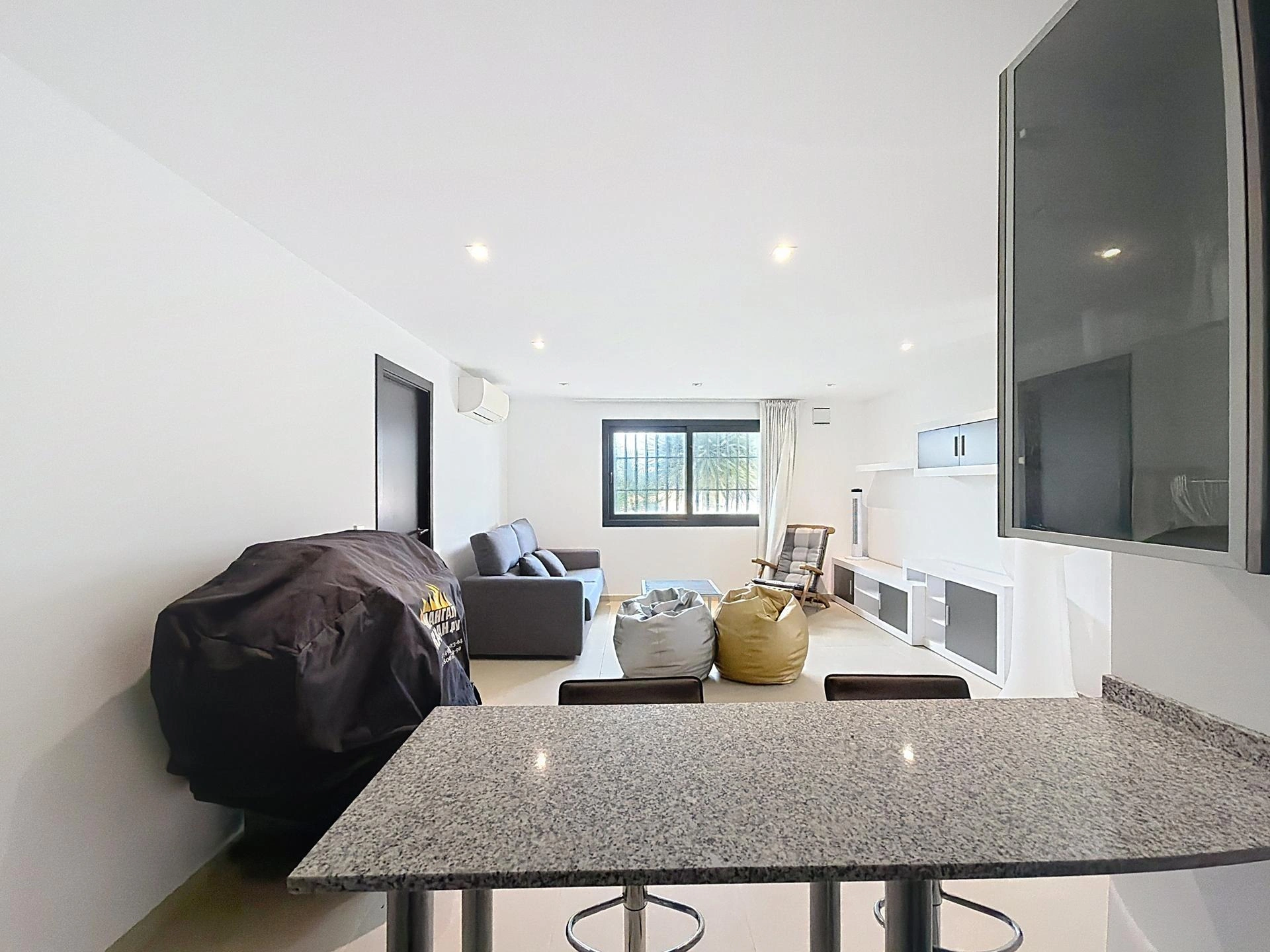 Cumbre del Sol Modern Villa with Sea View