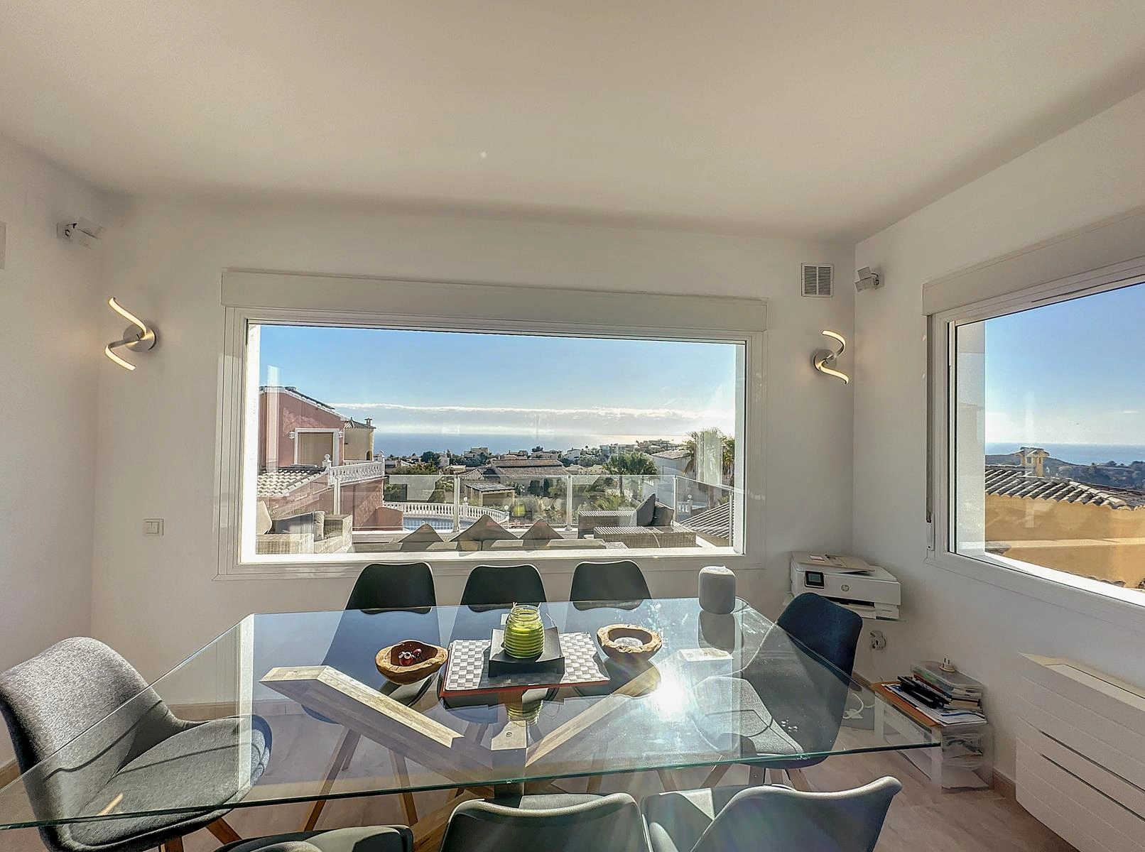 Cumbre del Sol Villa with sea views in Magnolias