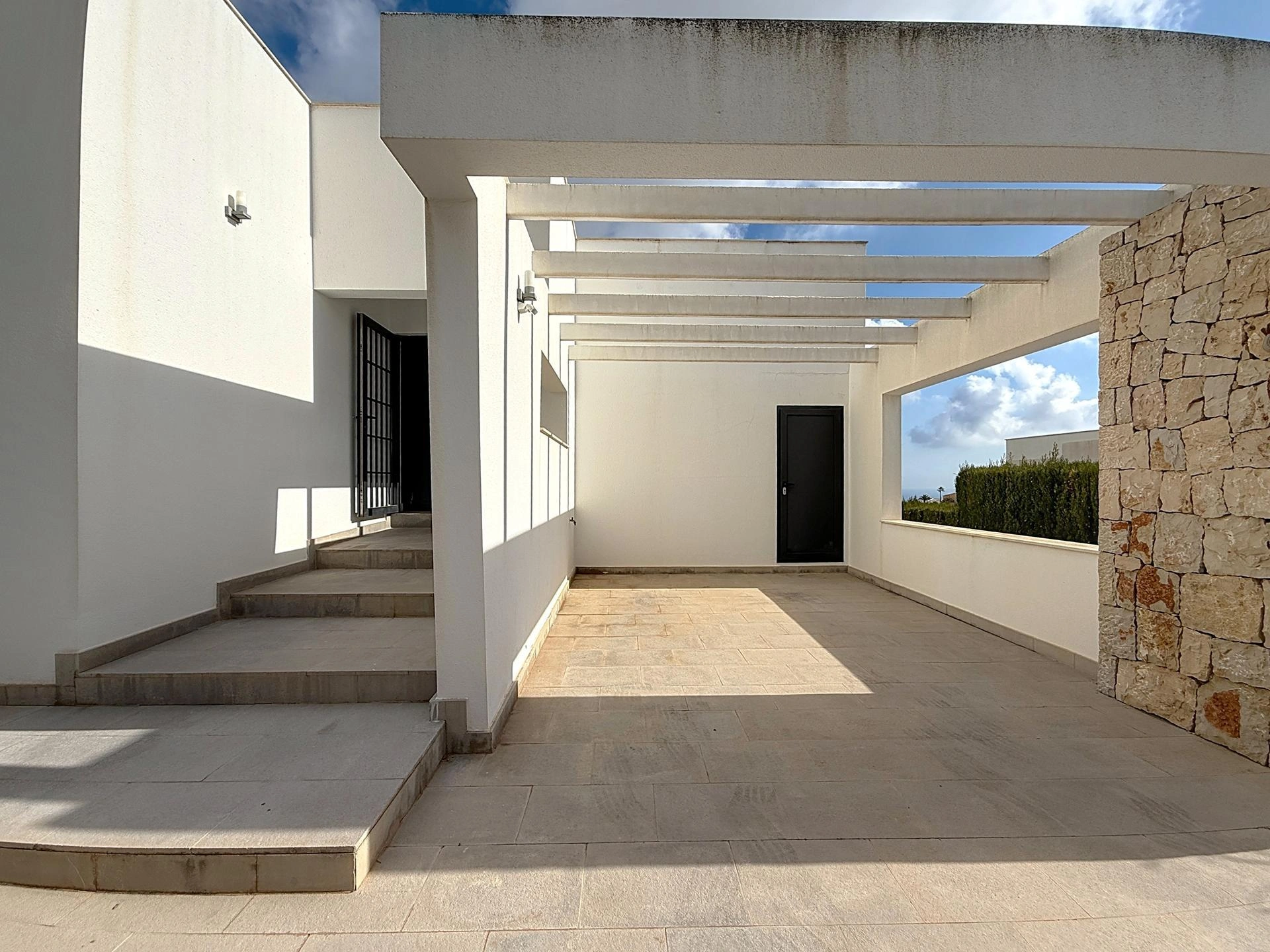 Cumbre del Sol Modern Villa with Sea View