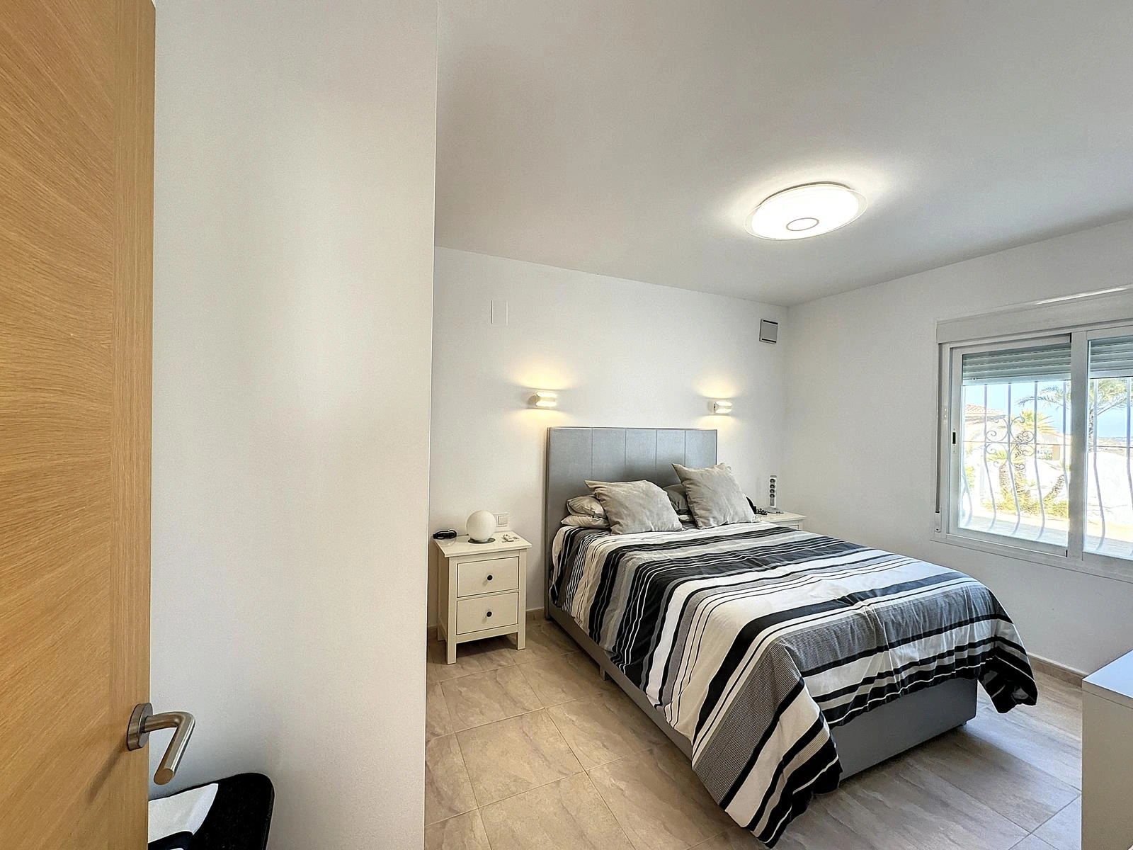 Cumbre del Sol Villa with sea views in Magnolias
